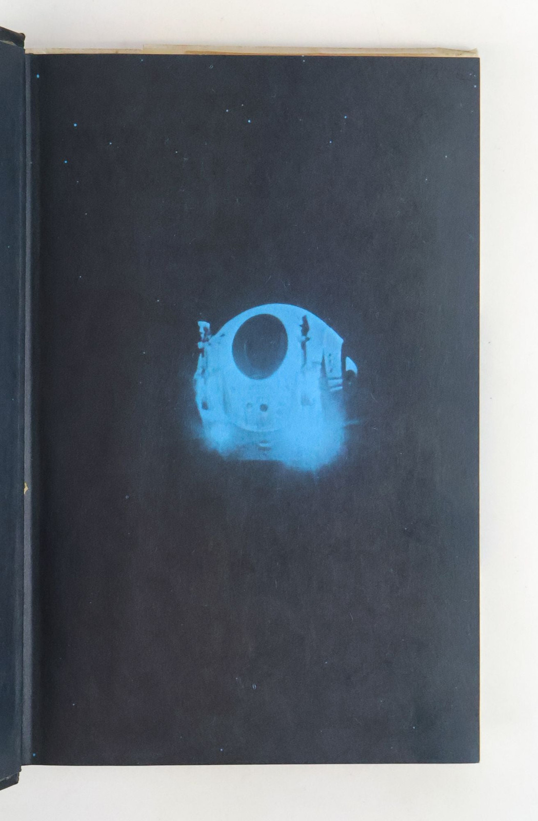 Arthur C Clarke, Robert McCall / 2001 A SPACE ODYSSEY 1st Edition 1968