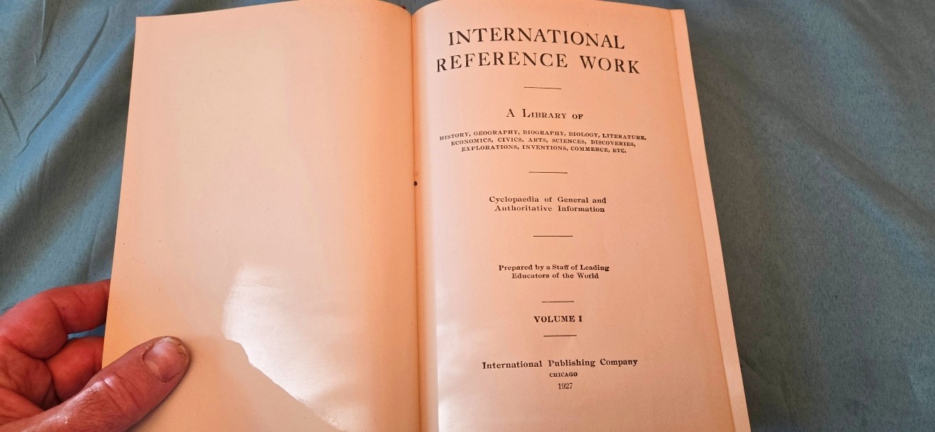Antique International Reference Book Set 10 volumes 1927