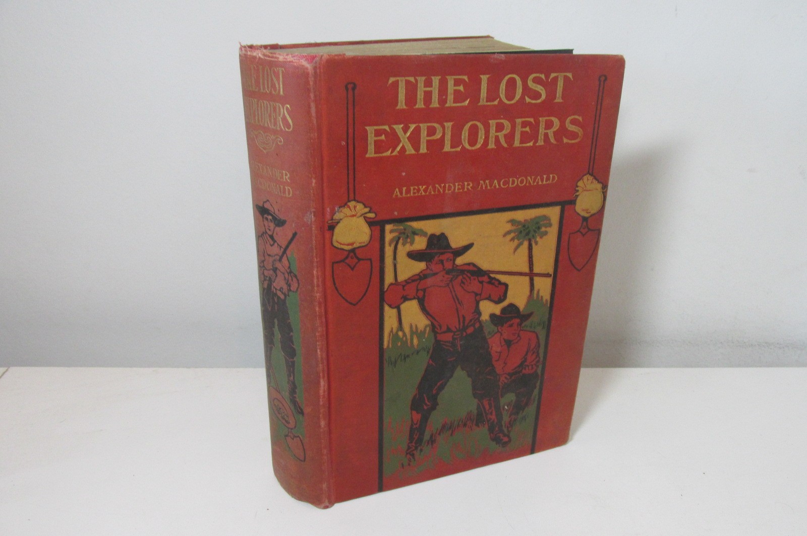 The Lost Explorers – story of the trackless desert by Alexander Macdonald, 1906