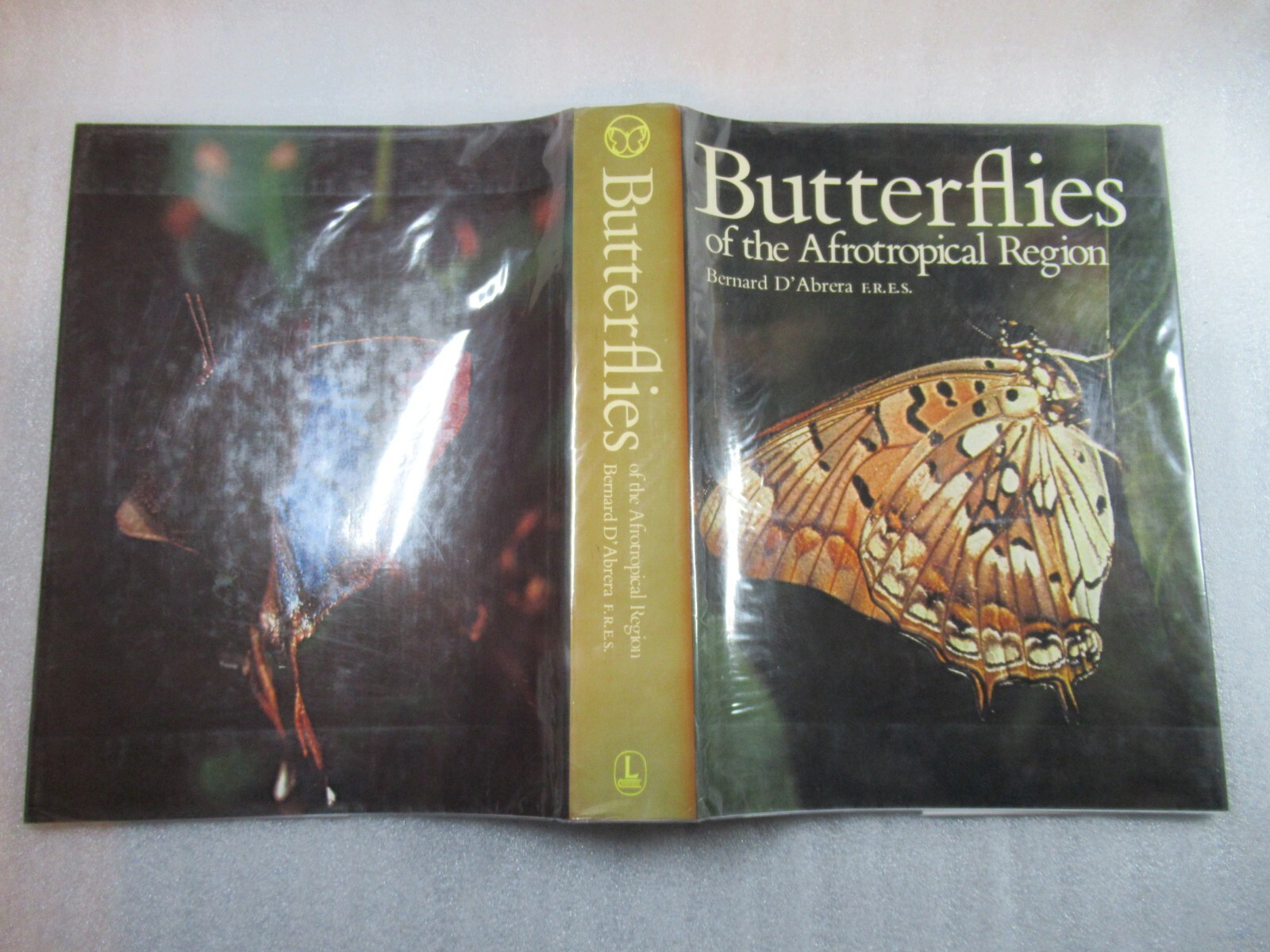 BUTTERFLIES of The AFROTROPICAL REGION – Bernard D’Abrera – 1980 1st ed HB-DJ