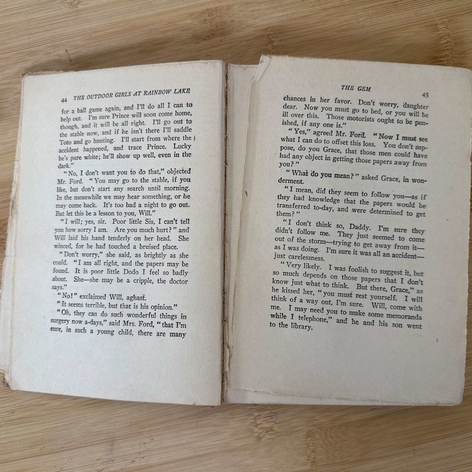 The Outdoor Girls At Rainbow Lake by Laura Lee Hope 1913 Grosset & Dunlap