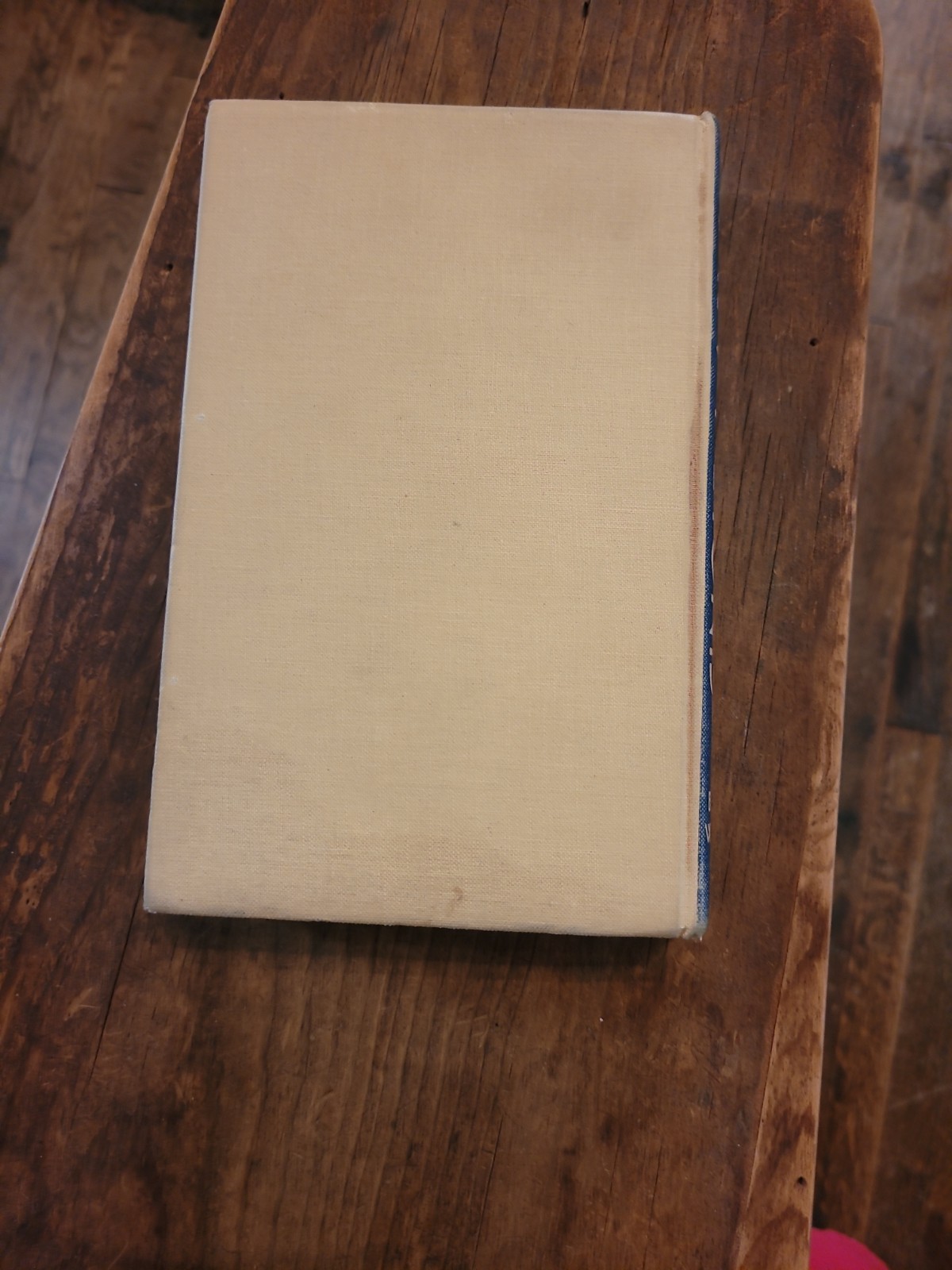 John Monk Saunders Single Lady 1st Edition, 2nd Printing. Grosset Dunlap HCDJ