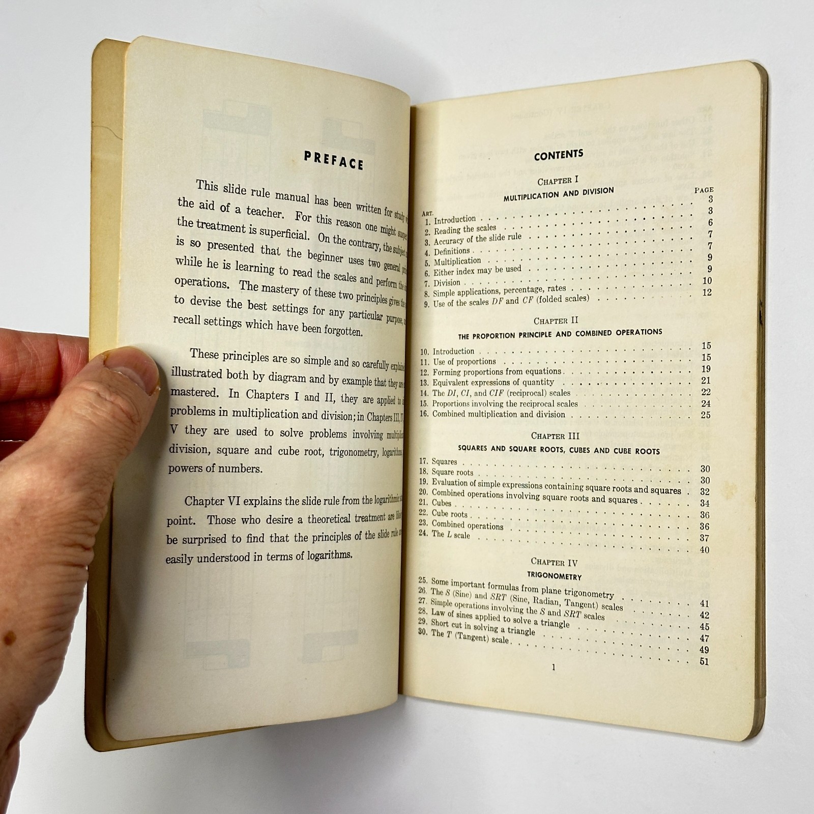 1955 „Slide Rule Manual: Log Log Duplex Decitrig“ (Keuffel & Esser Paperback)