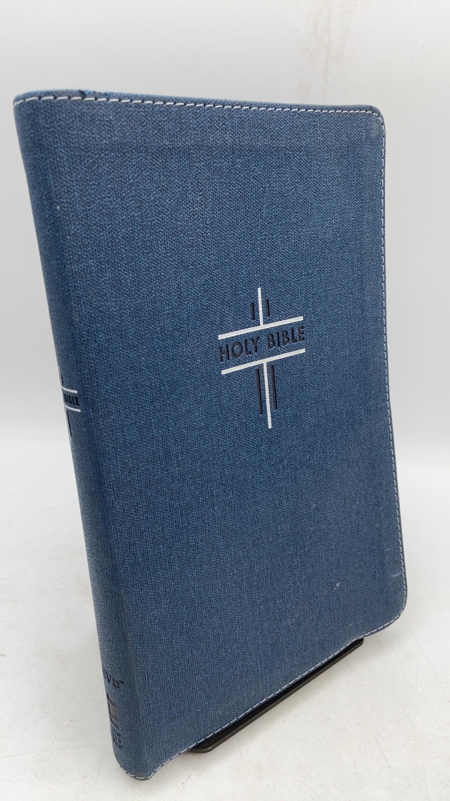 Holy Bible: New International Version Hardcover NIV Thinline Bible 2022
