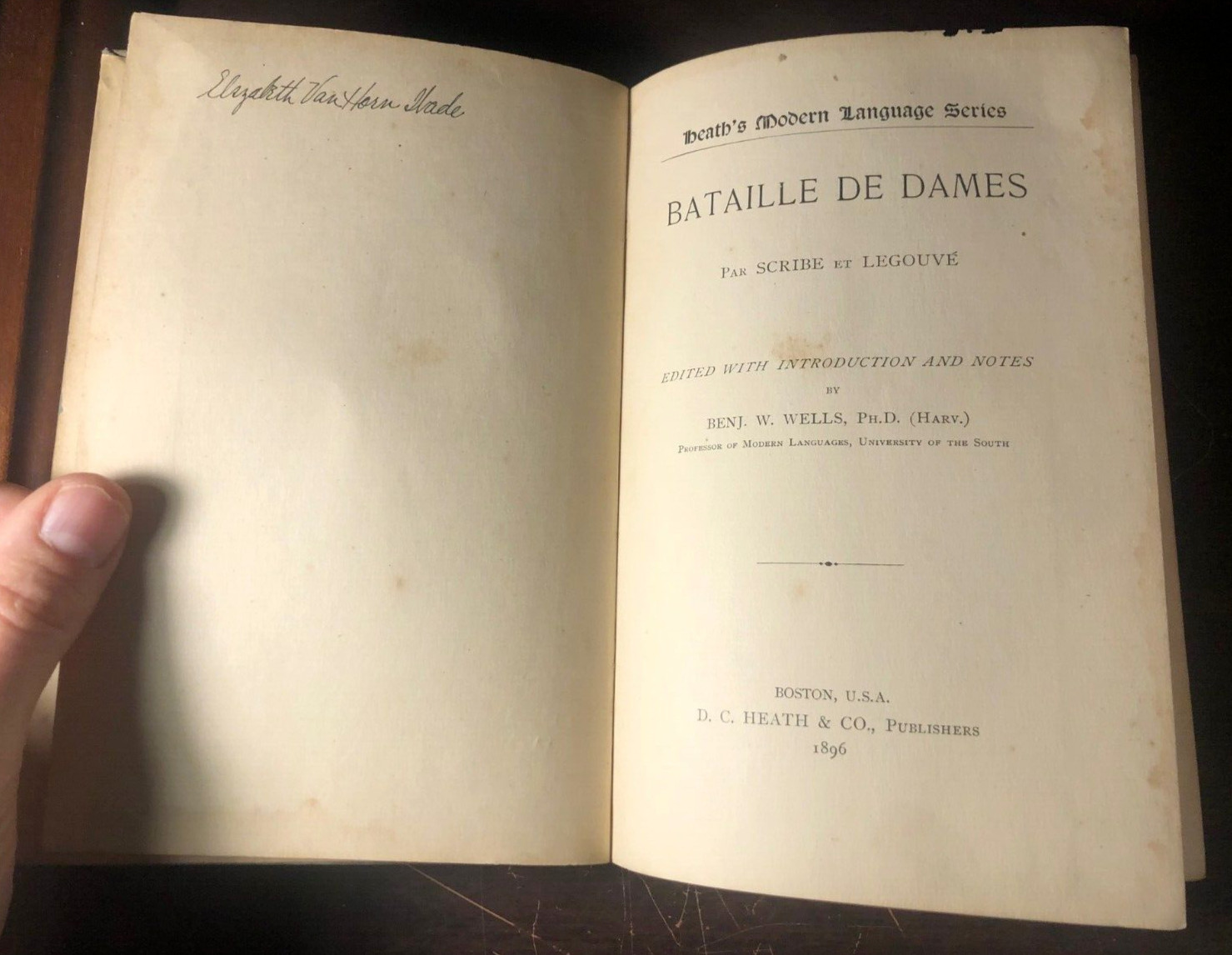 ANTIQUE / Bataille de Dames – Scribe & Legouvé / French Drama / 1896