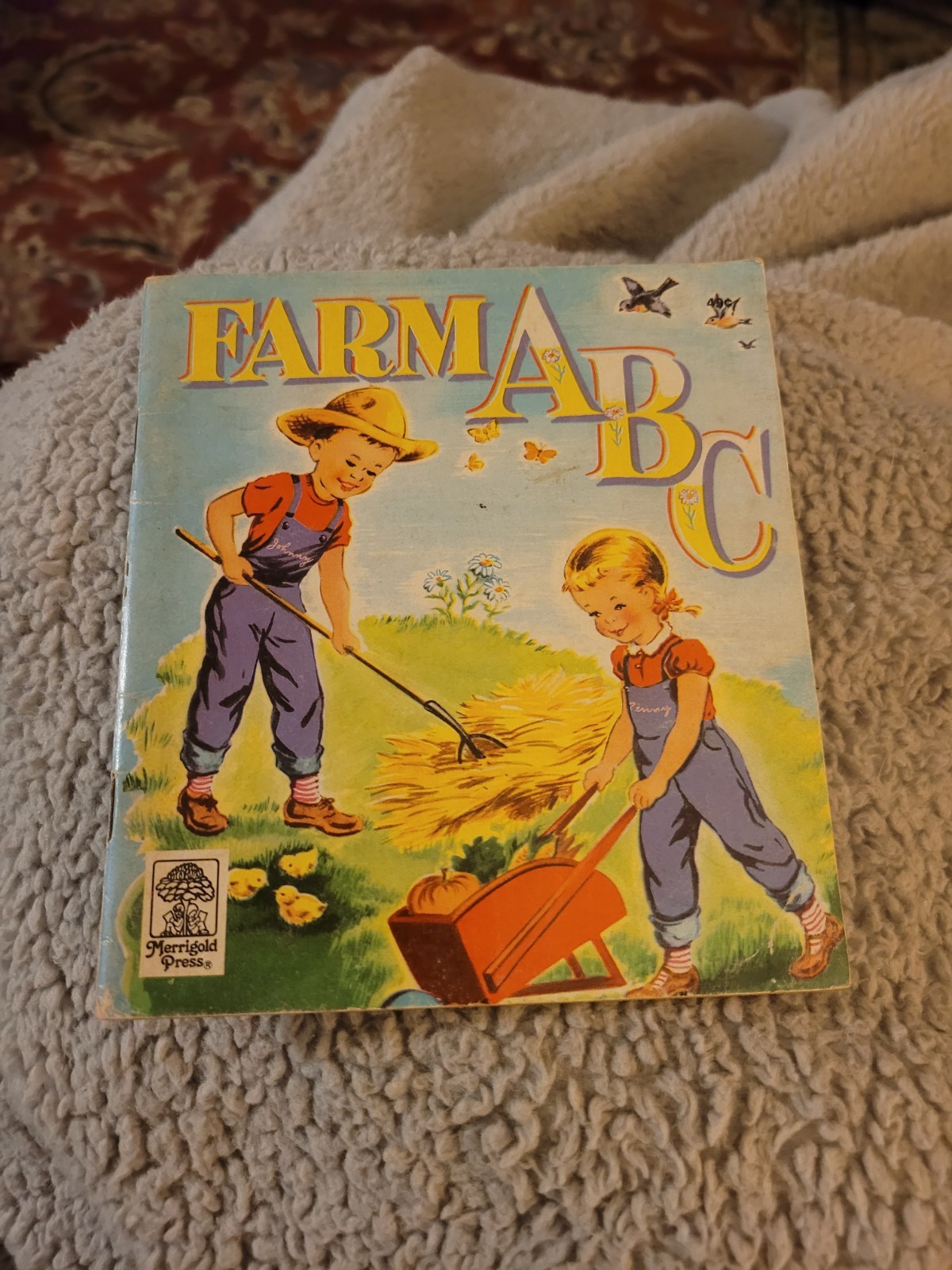 Vintage Merrigold Press ‚Farm ABC‘ Paperback