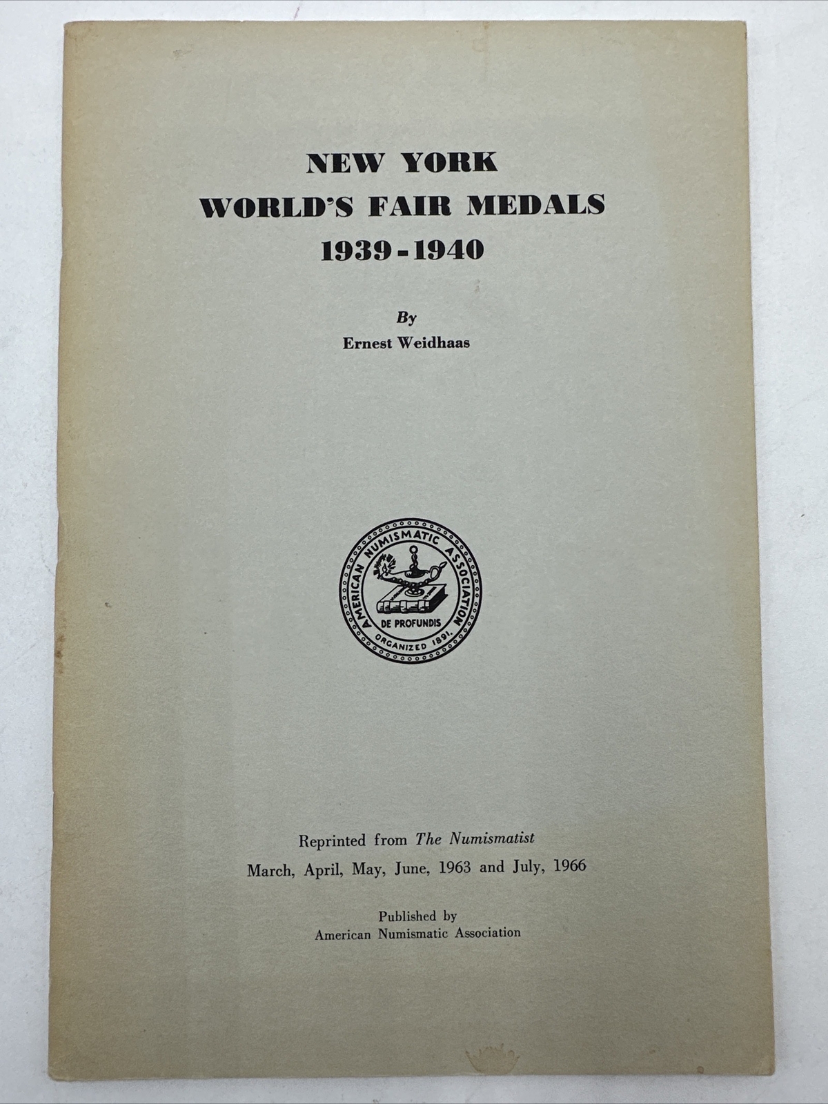 New York World’s Fair Medals Reprinted The Numismatic 1966 Paperback Rare 76 Pgs