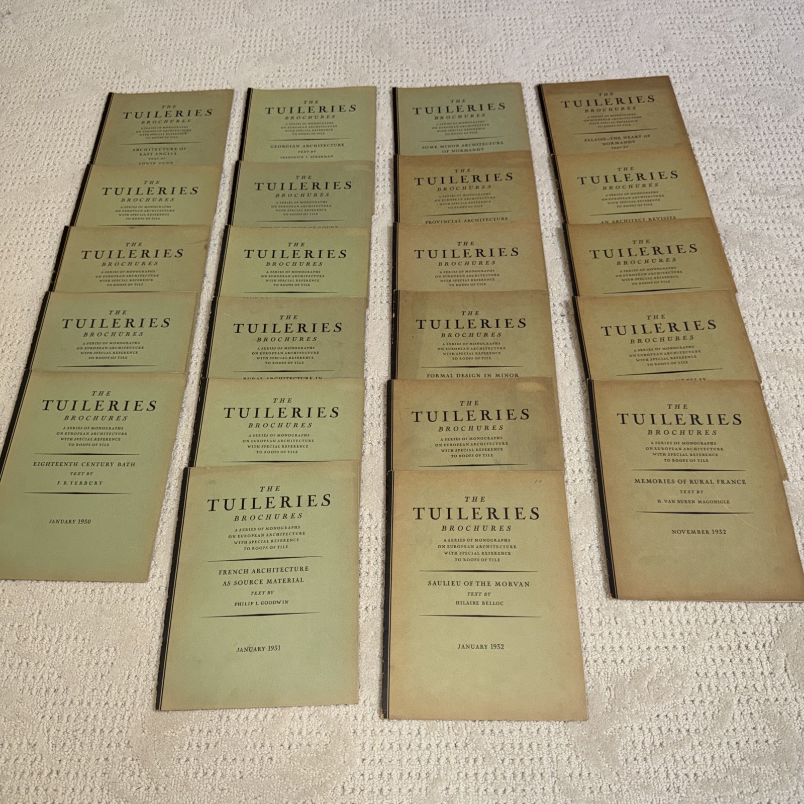 22 1929 -1932 THE TUILERIES Brochures/Books Monographs on European Architecture