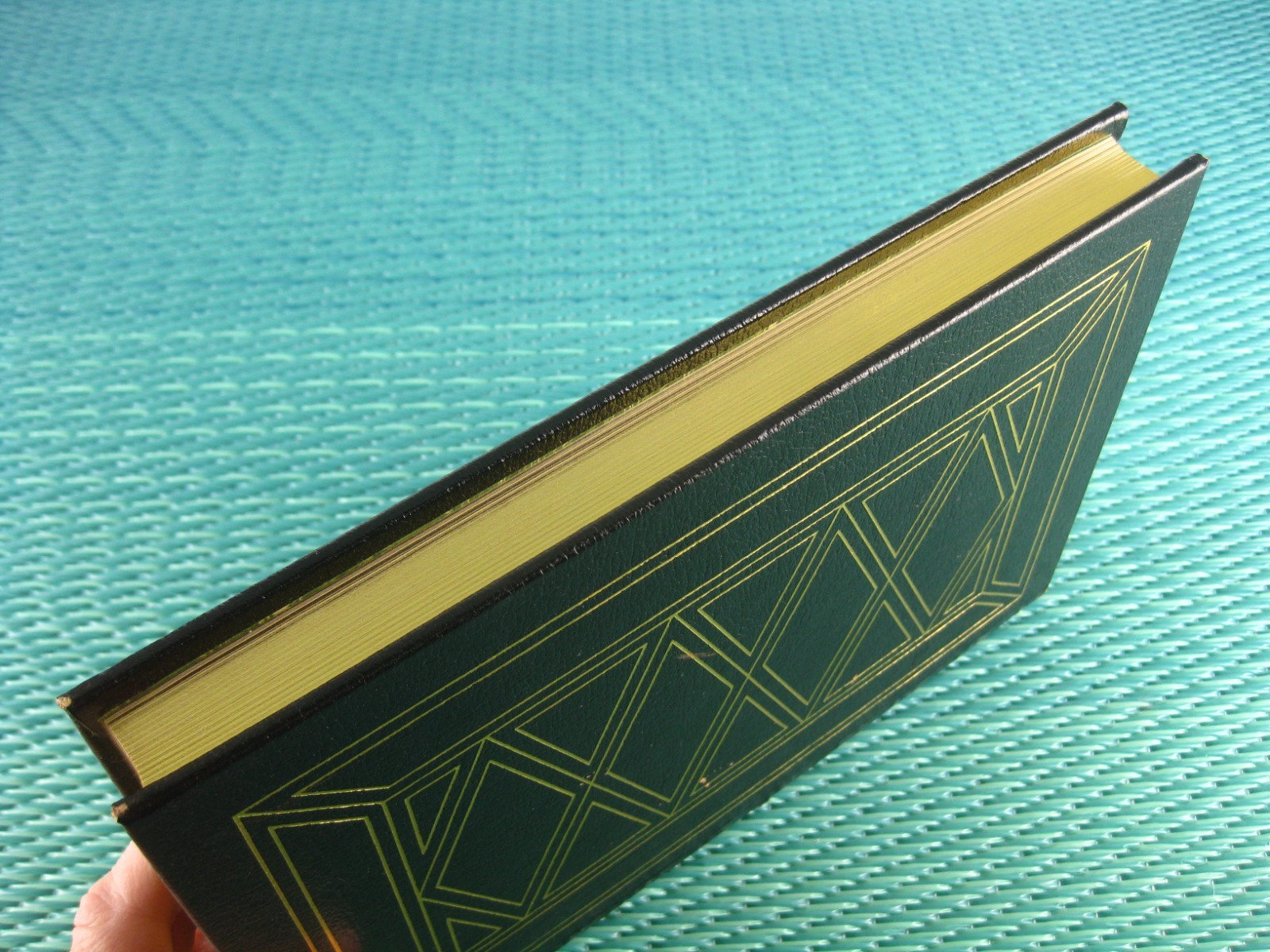 FLAWED The Narrative of Arthur Gordon Pym Edgar Allan Poe Easton Press Leather