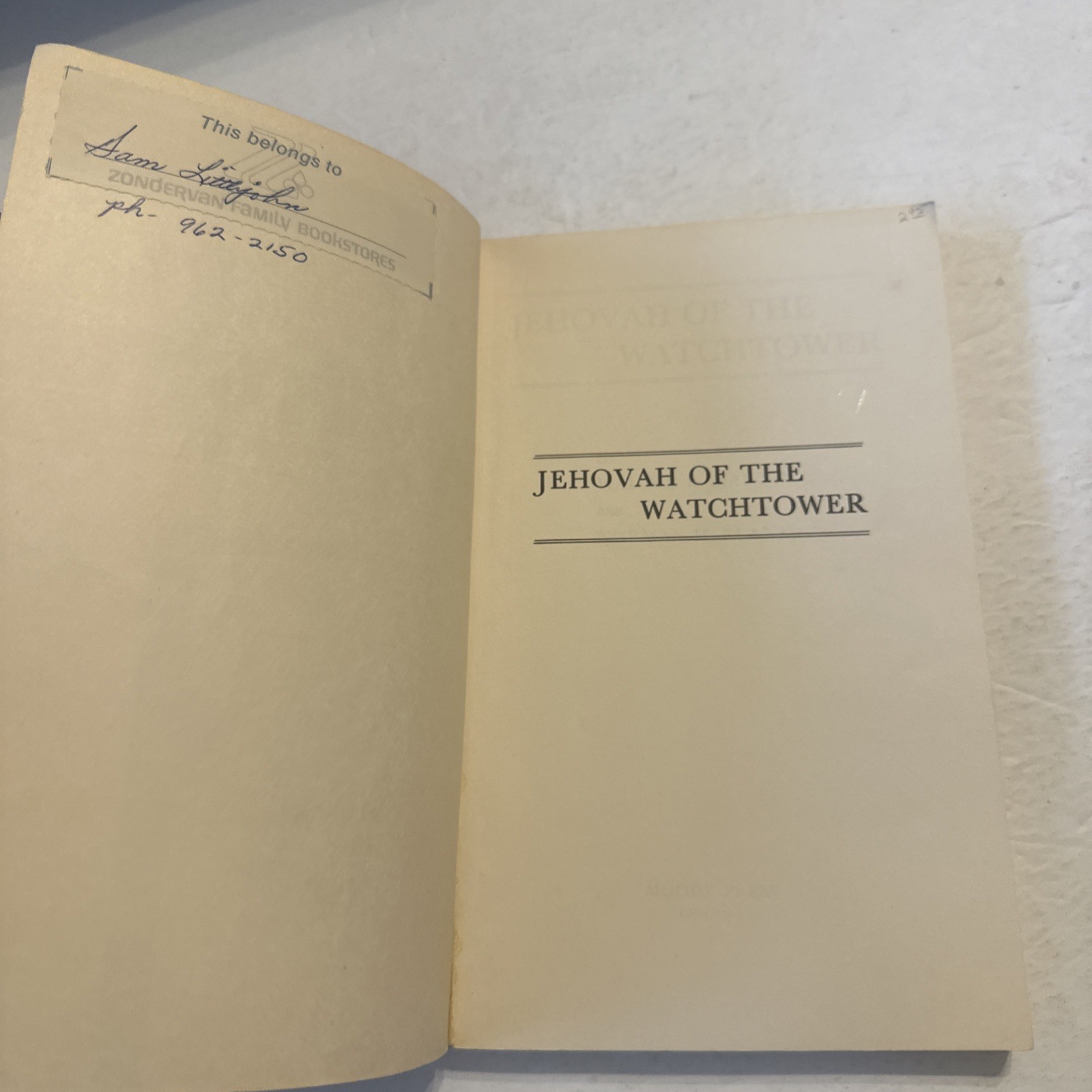 Vintage Christian Book Lot Jehovah’s Witness Yearbook 1980 + Martin & Ron Rhodes