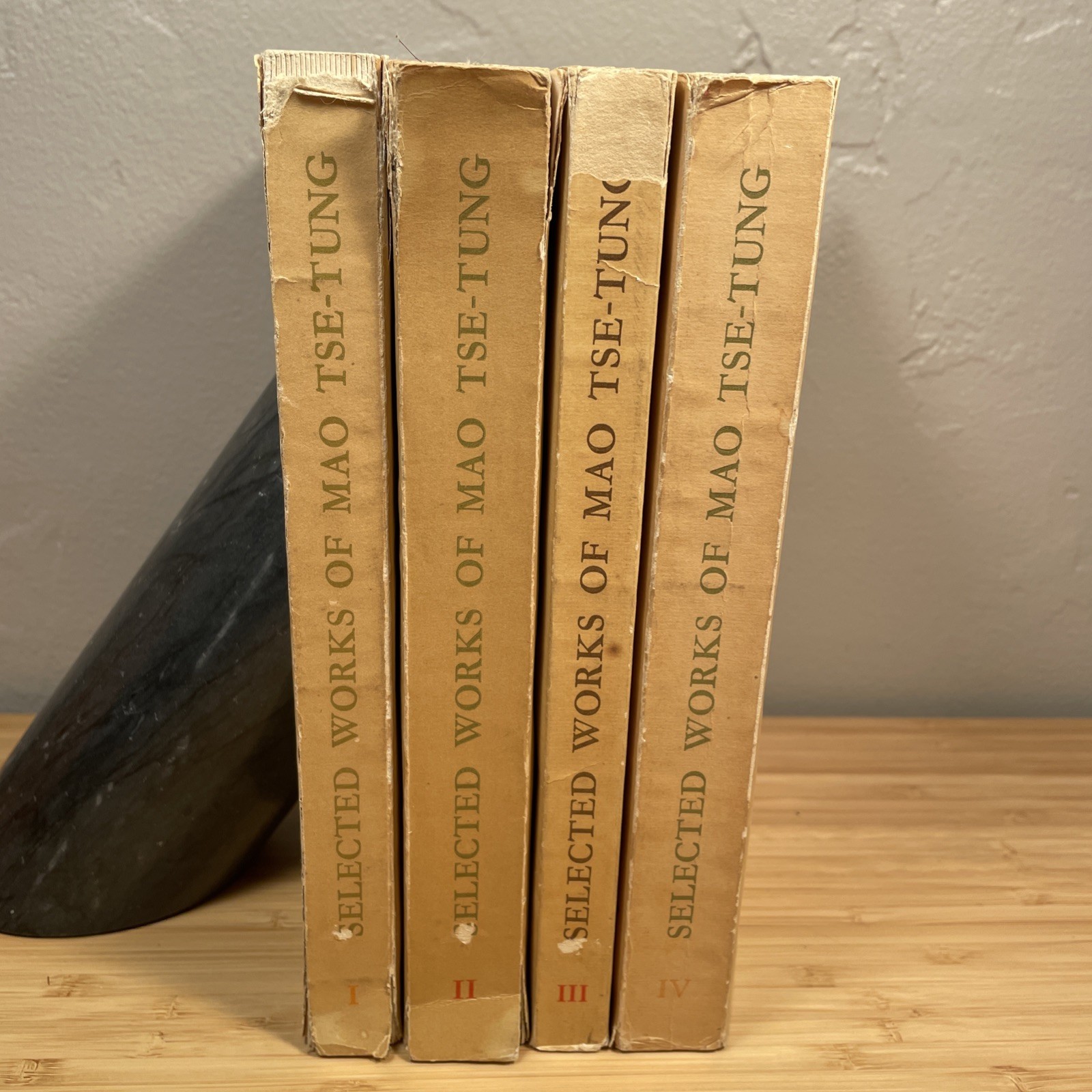 Selected Works of Mao Tse-Tung 4 Vols Foreign Languages Press Peking 1967, 1969