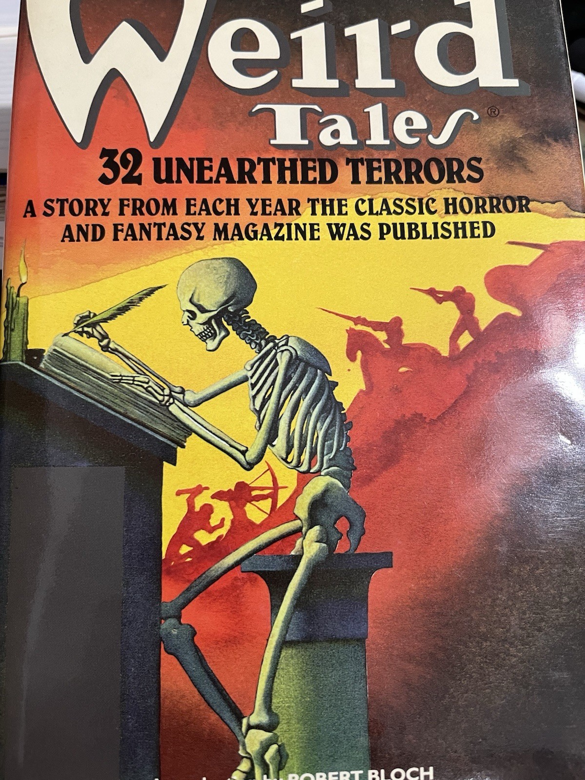 Weird Tales. 32 Unearthed Terrors, 1988. Hard Cover with Dj.