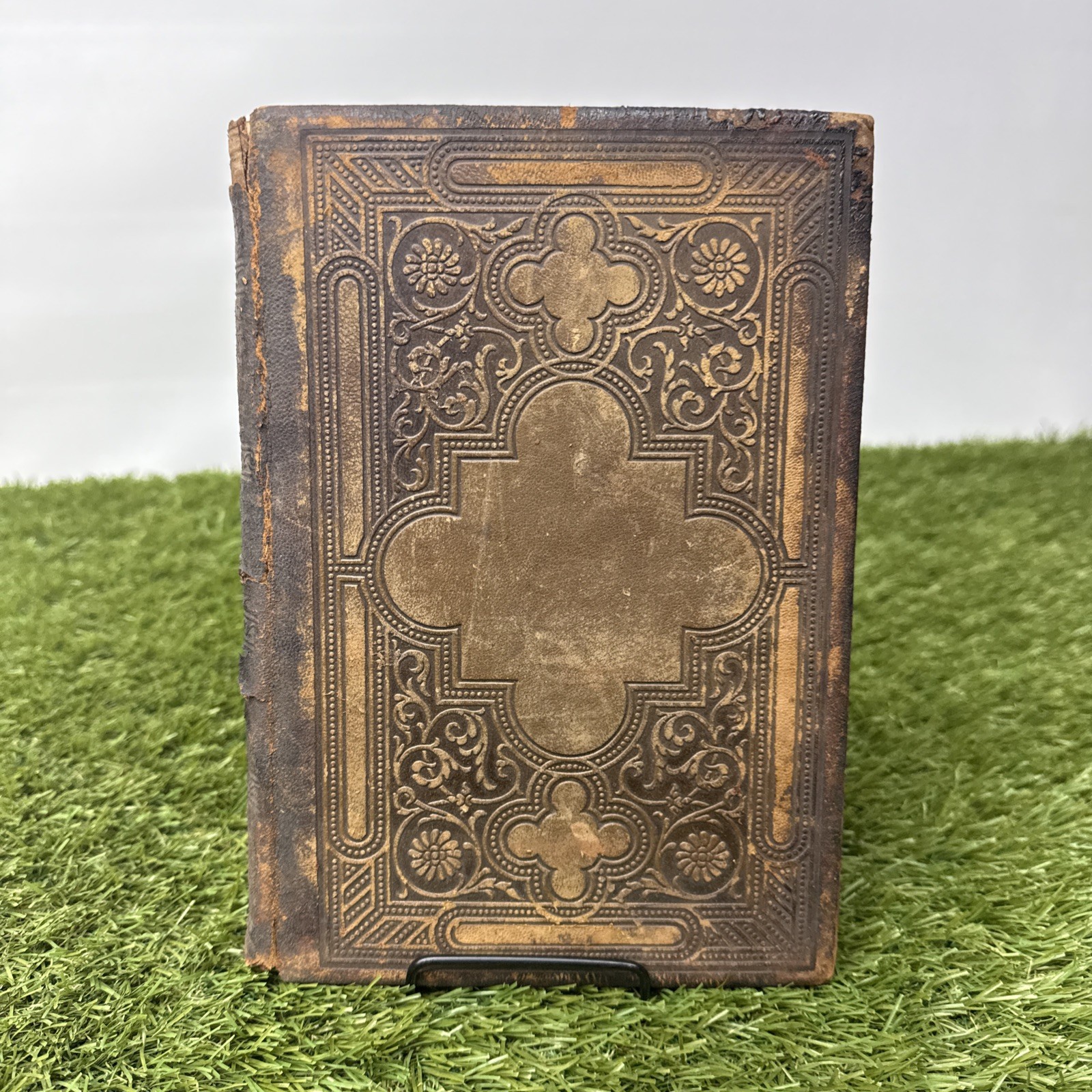 1850’s Souvenir Of Friendship – Illustrated Gift Book Leather Butterfeild Trail
