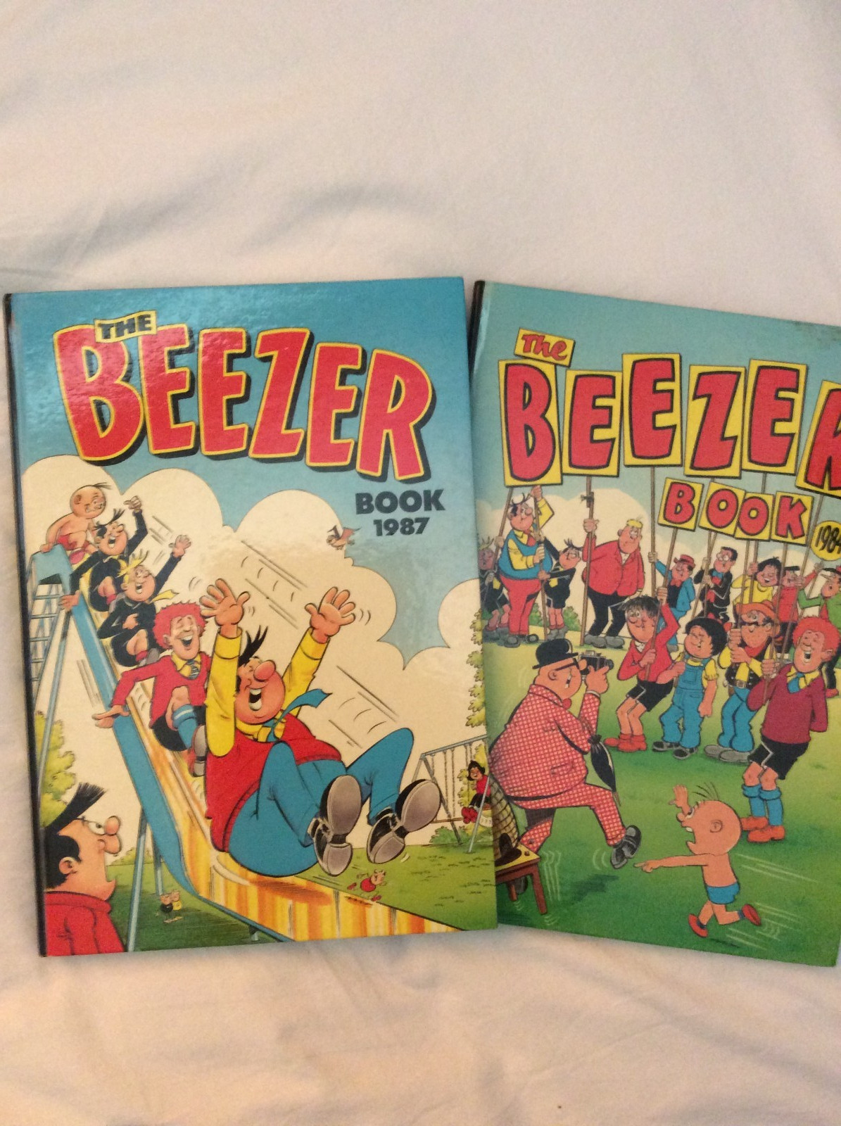 2 X Beezer Annuals 1984 + 1987 – Lovely Condition