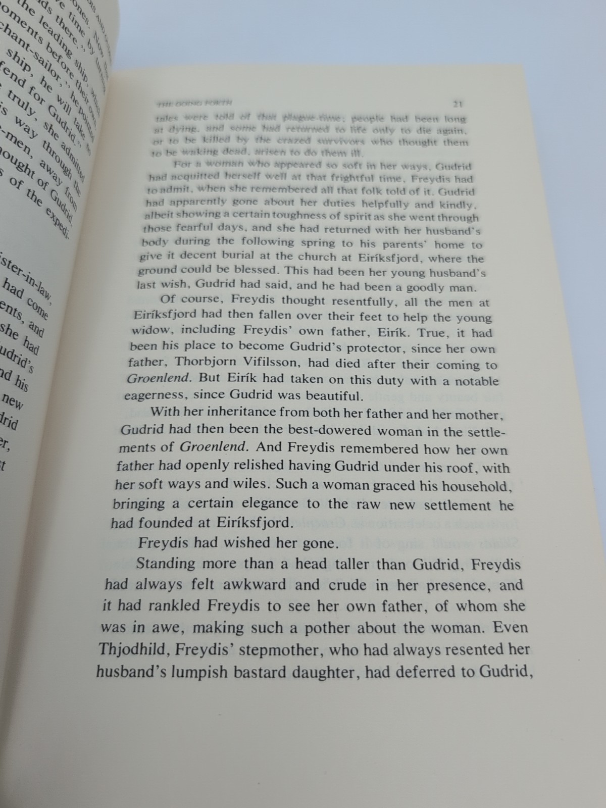 FREYDIS AND GUDRID by Elizabeth Boyer/1st Ed/LiteratureHCDJ SIGNED 1976