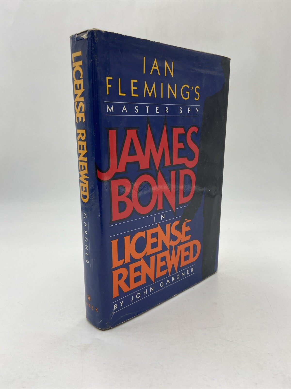 John GARDNER / License Renewed James Bond series Signed 1st Edition