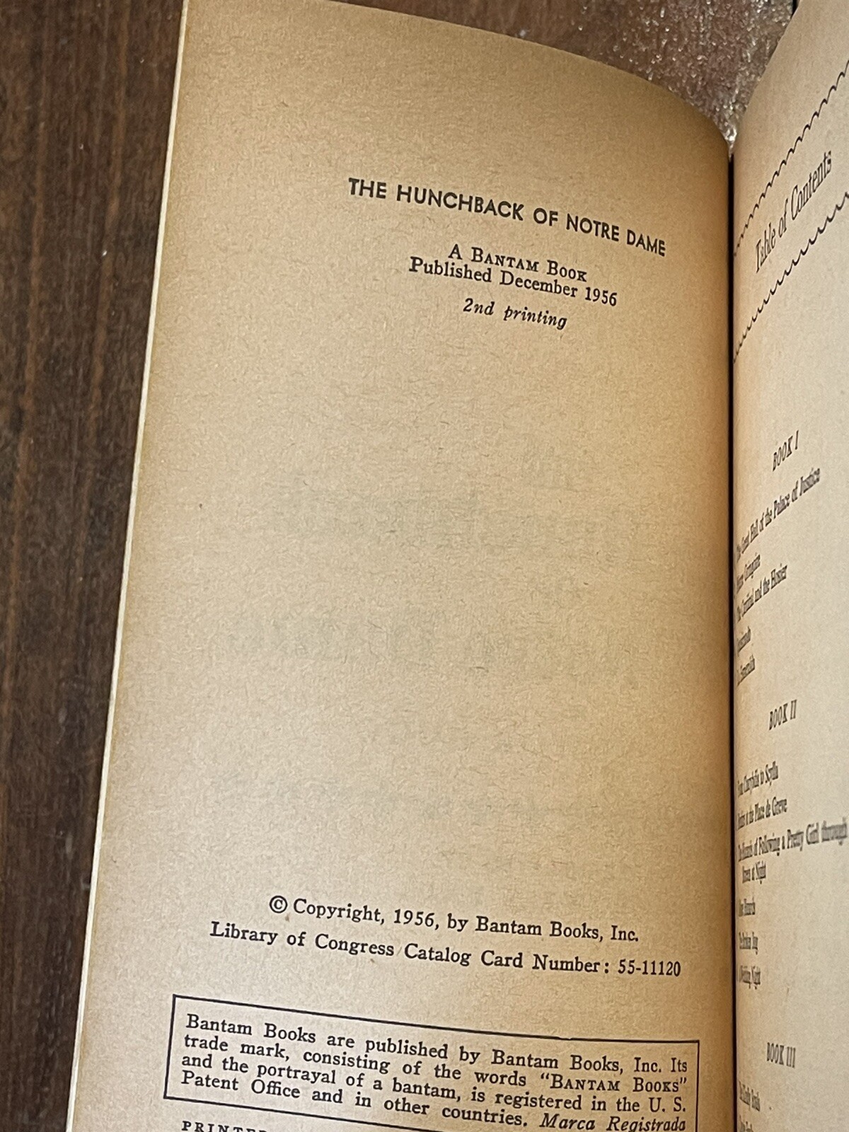 The Hunchback of Notre-Dame BY VICTOR HUGO (1956, Mass Market) Bantam Books