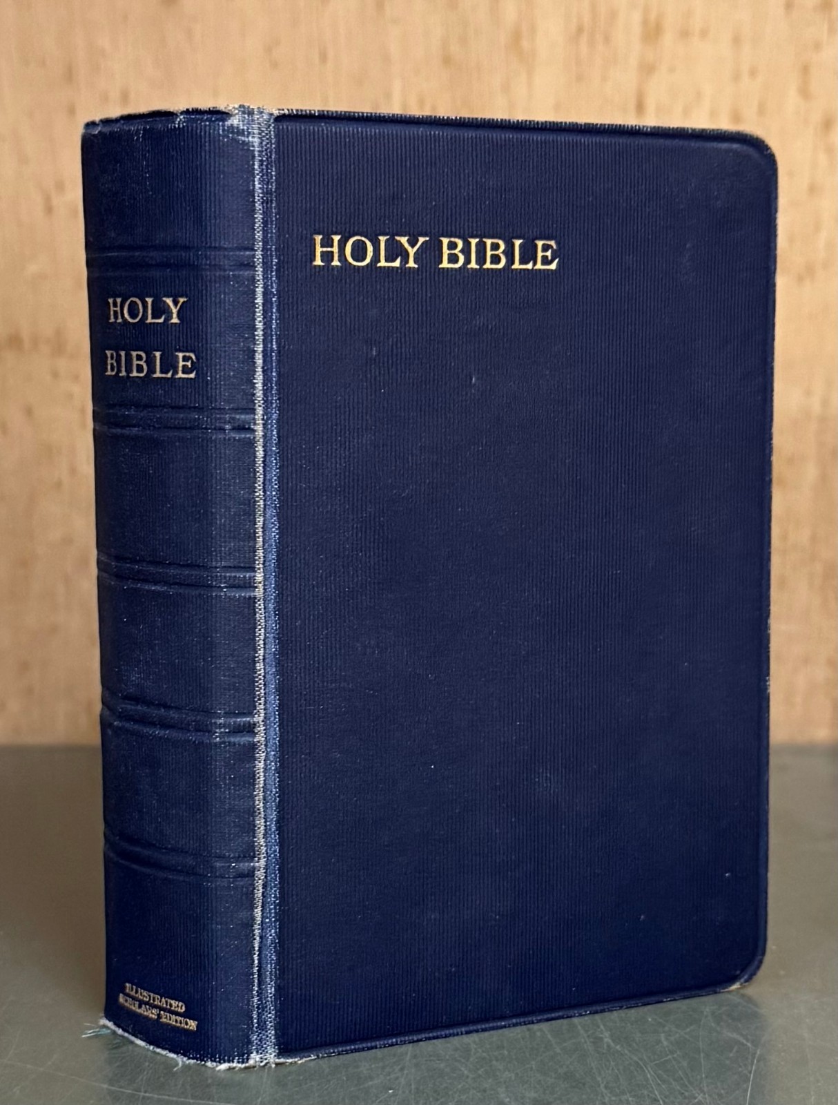 HOLY BIBLE Collins’ Clear Type Press, London and New York. Pocket-sized 1910