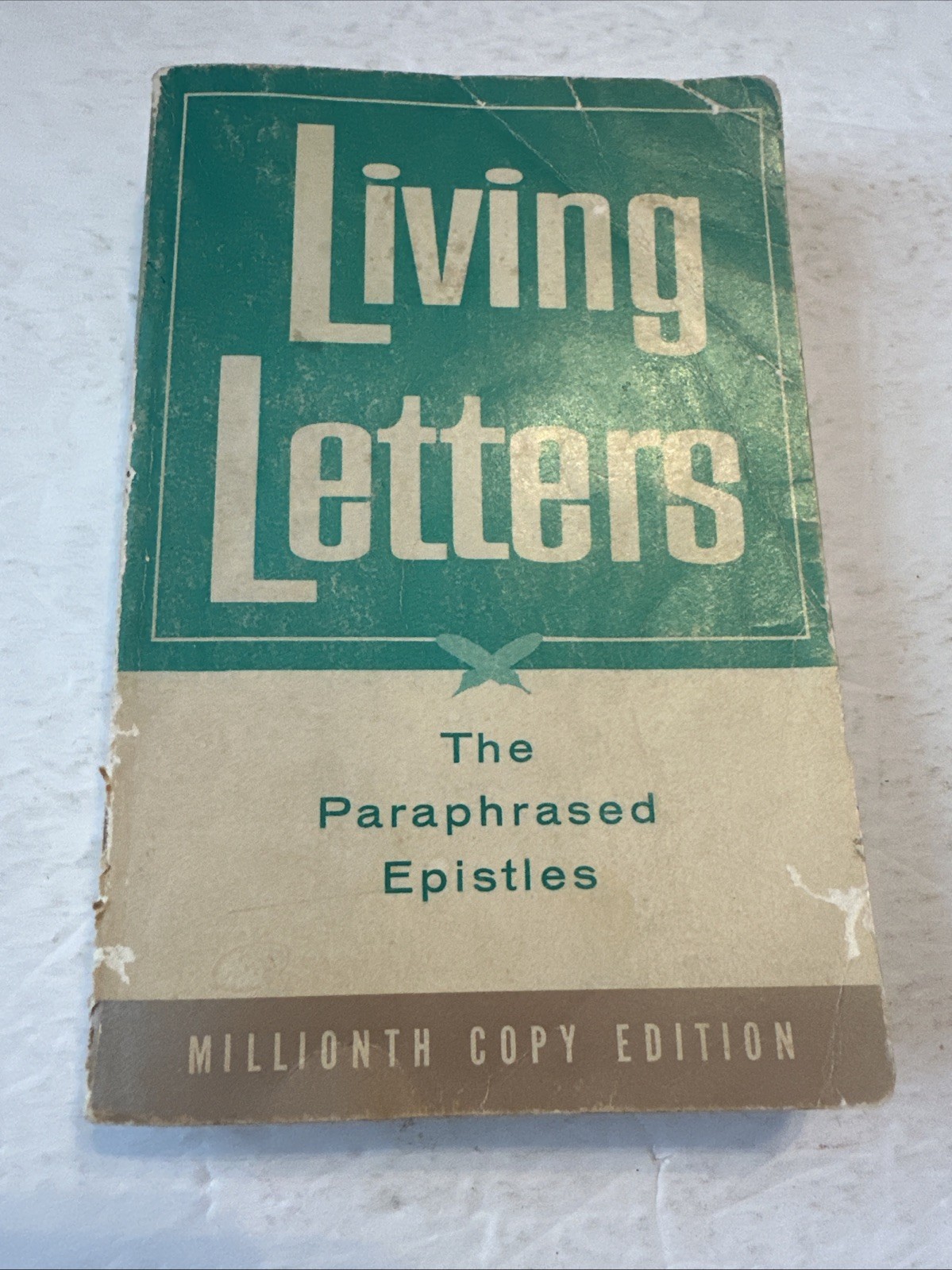 Living Letters Paraphrased Epistles Kenneth N Taylor 1962 Vintage Christian PB