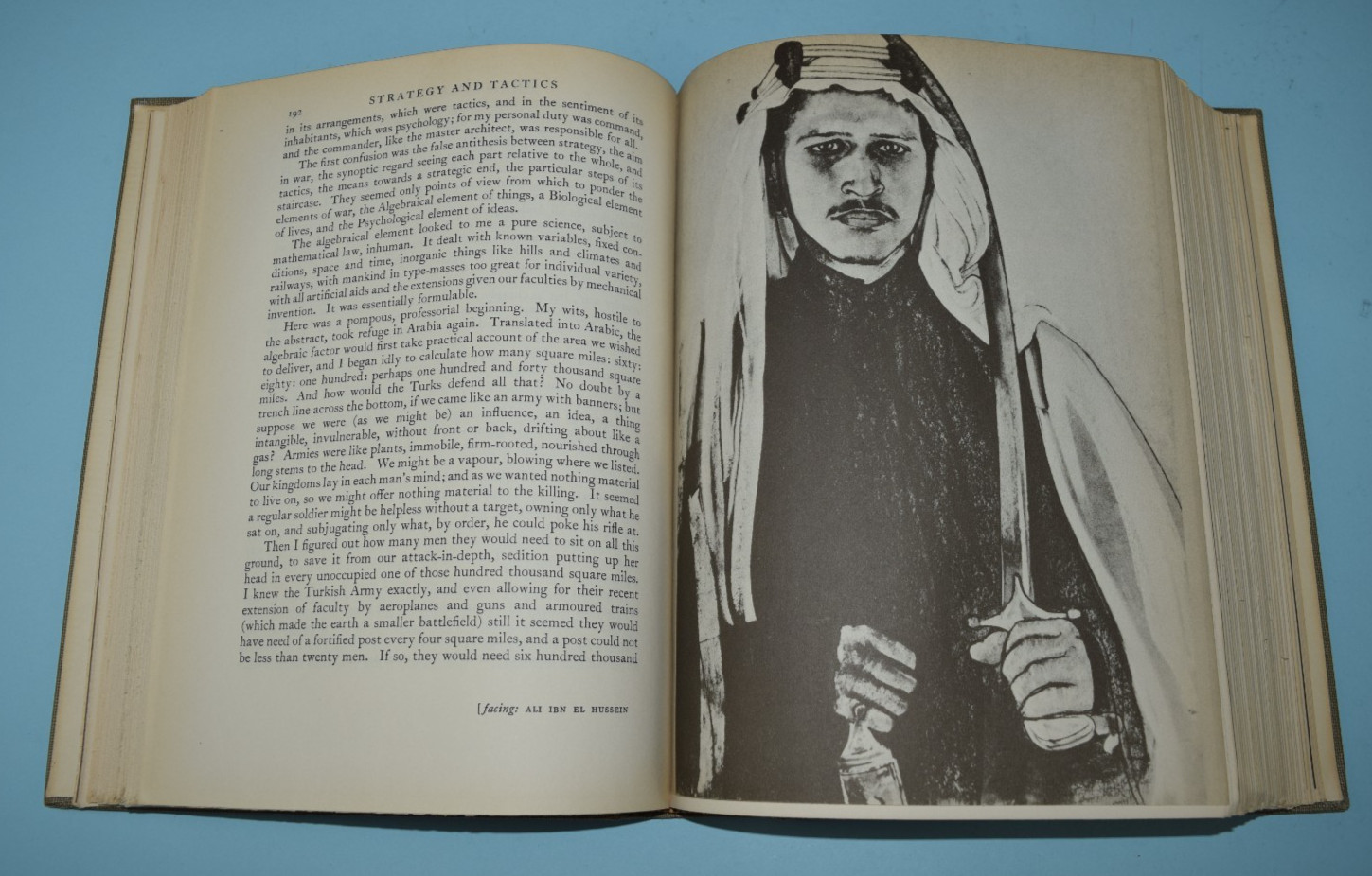 SEVEN PILLARS OF WISDOM T.E Lawrence 1935 Hardcover 1ST Edition 50 Plates 4 Maps