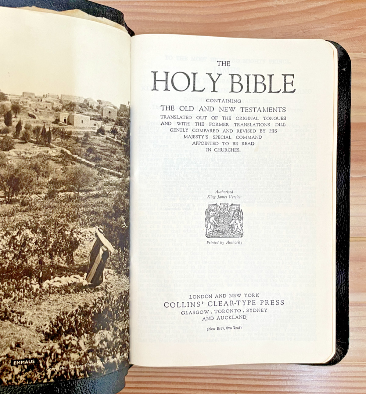 THE HOLY BIBLE, COLLINS‘ CLEAR-TYPE PRESS (1950s Black Leather, KJV, Slipcase)