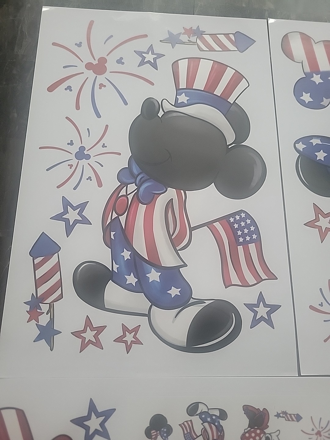 Static Window Clings Disney Mickey & Minnie Mouse July 4th Patriotic Set Of 4