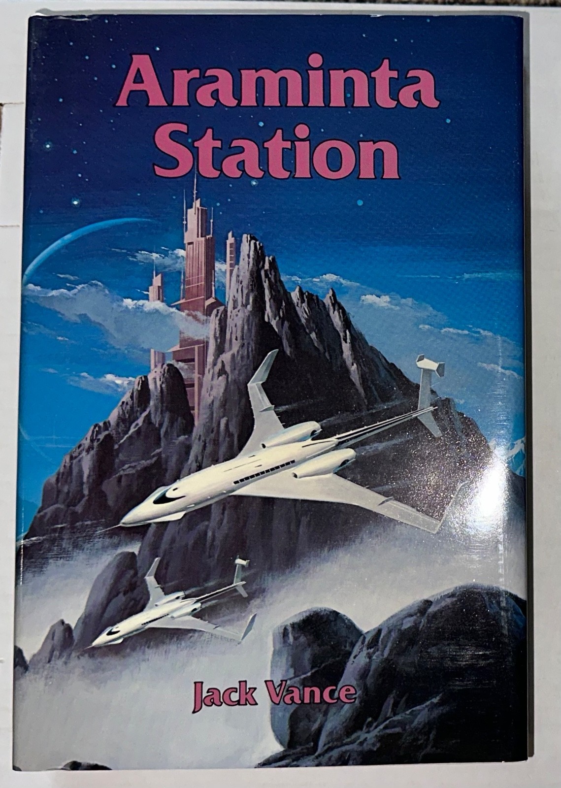 JACK VANCE.ARAMINTA STATION. SIGNED LIMITED FIRST EDITON. HARDCOVER #81 of 500
