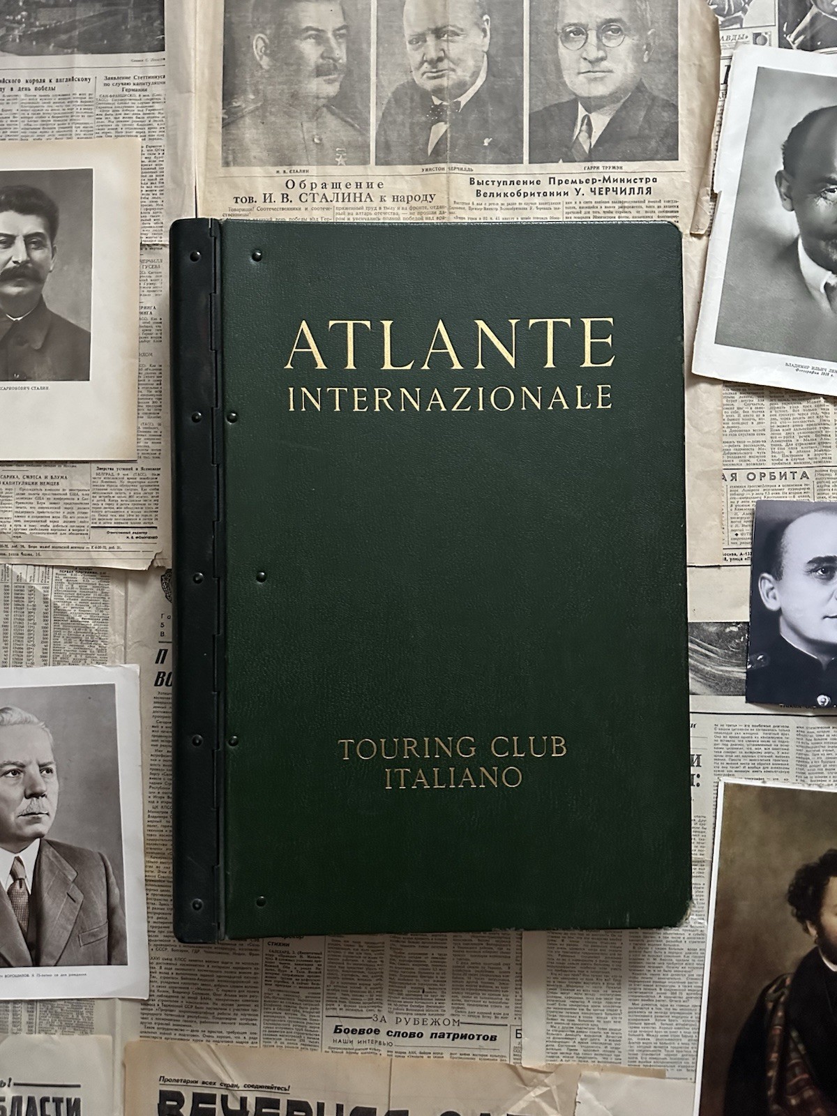 1956 ATLANTE INTERNAZIONALE DEL TOURING CLUB ITALIANO WORLD ATLAS WORLD ATLAS BOOK