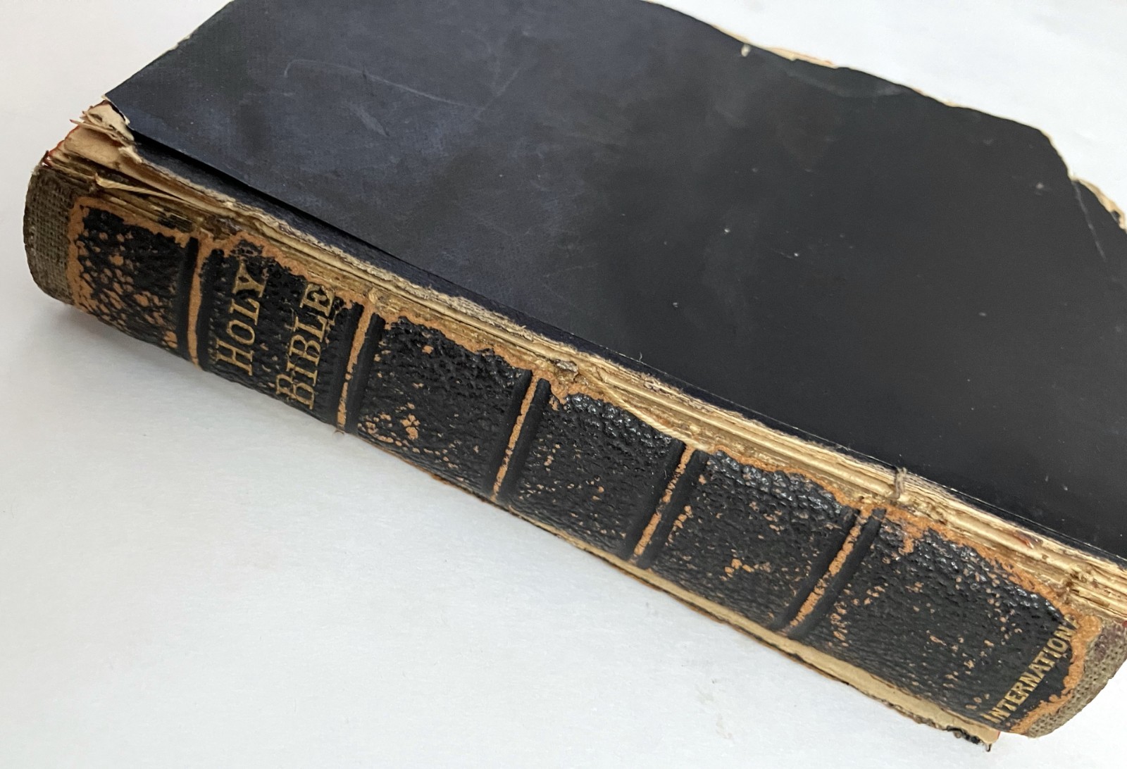 Antique 1897 Holy Bible William Collins Sons International Edition Pocket Bible