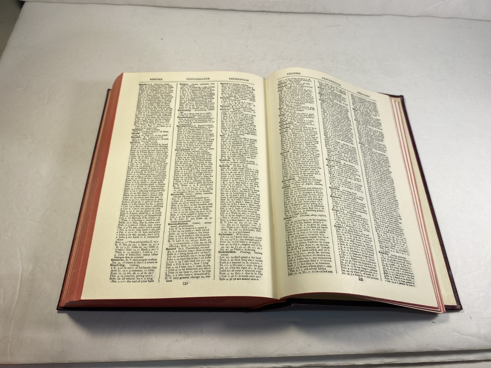 Smith’s Bible Dictionary Revised Edition Leather William Smith, A J Holman HC