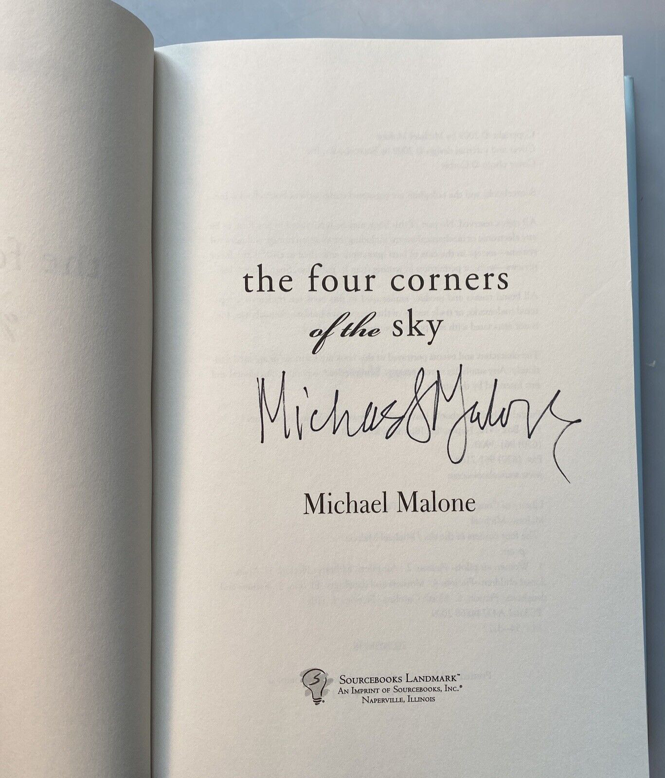 Signed First Edition „the four corners of the sky“ Michael Malone 2009