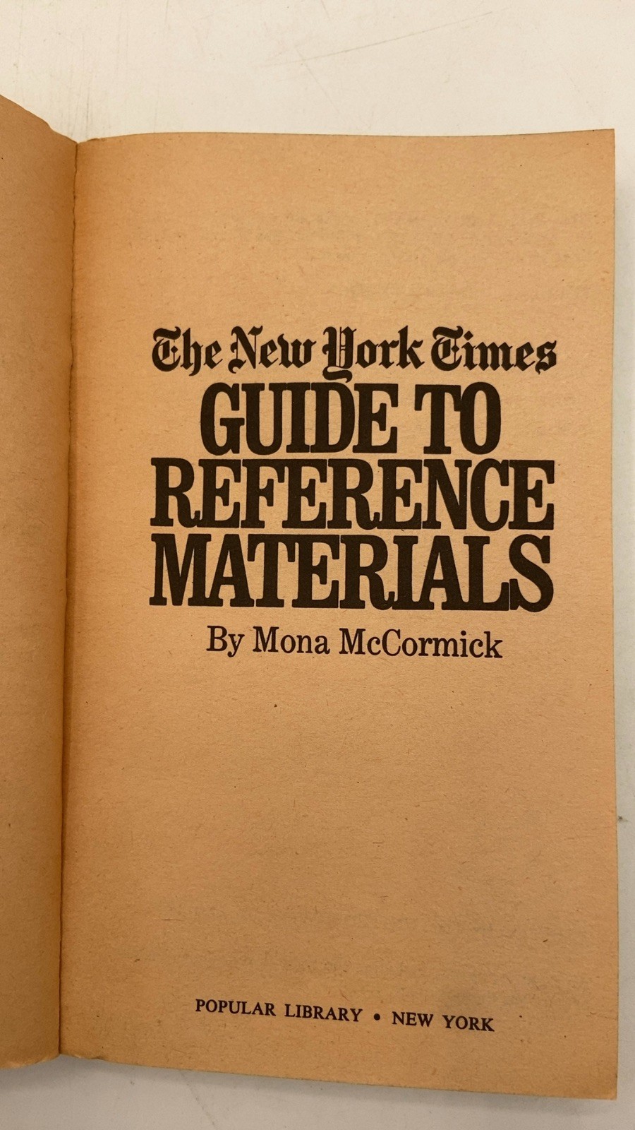 The New York Times Guide to Reference Materials Mona McCormick Paperback Popu…