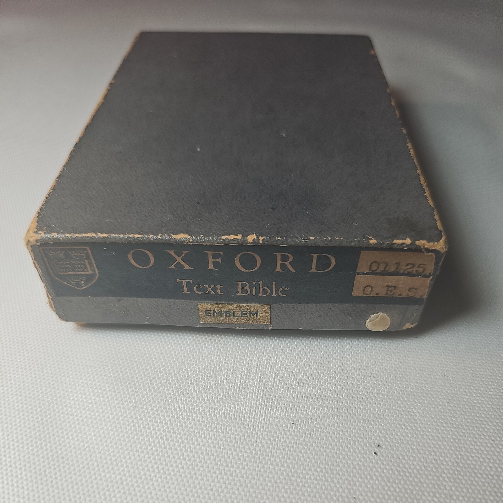 Vtg HOLY BIBLE pocket size OXFORD LONDEN ENGLAND Eastern Star Gold Edge