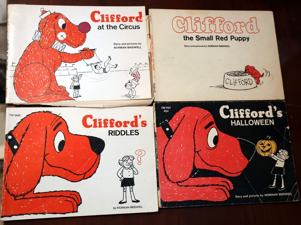 CLIFFORD Paperback Book Lot HALLOWEEN, RIDDLES, SMALL RED PUPPY, CIRCUS Bridwell