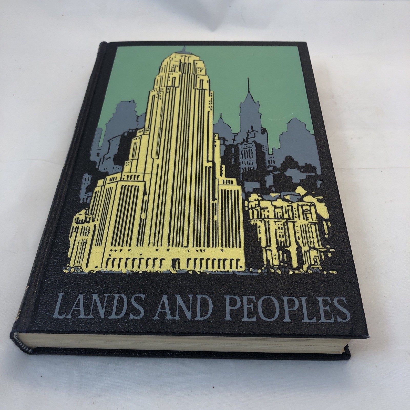 Lands and Peoples Volume 6 HC Vintage 1961 Grolier Society