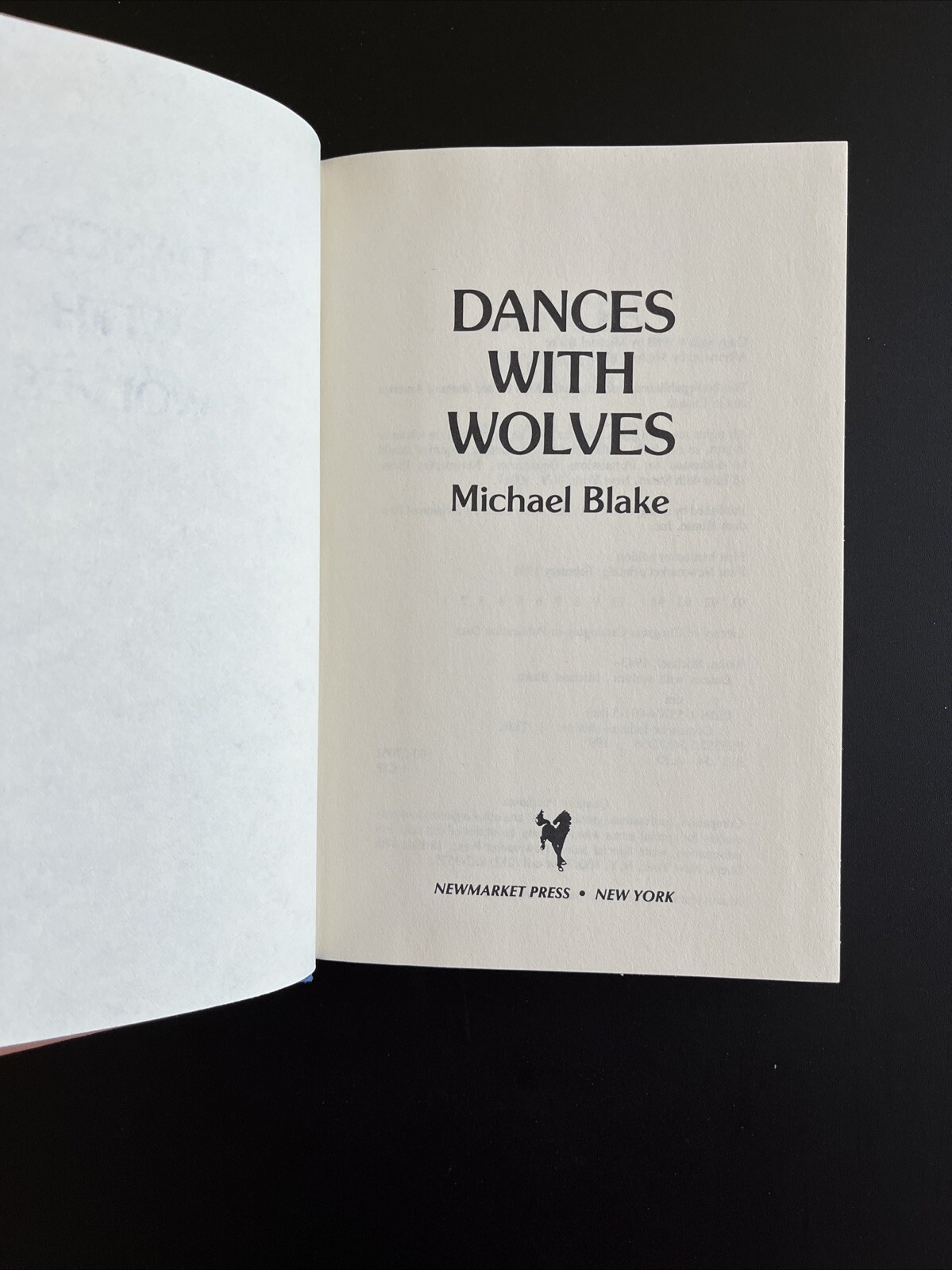 Dances with wolves by Michael Blake 1st/1st 1991 HC/DJ