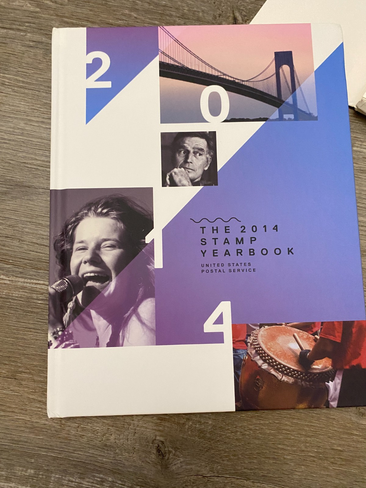 2014 USPS COMMEMORATIVE STAMP YEARBOOK – NO STAMPS