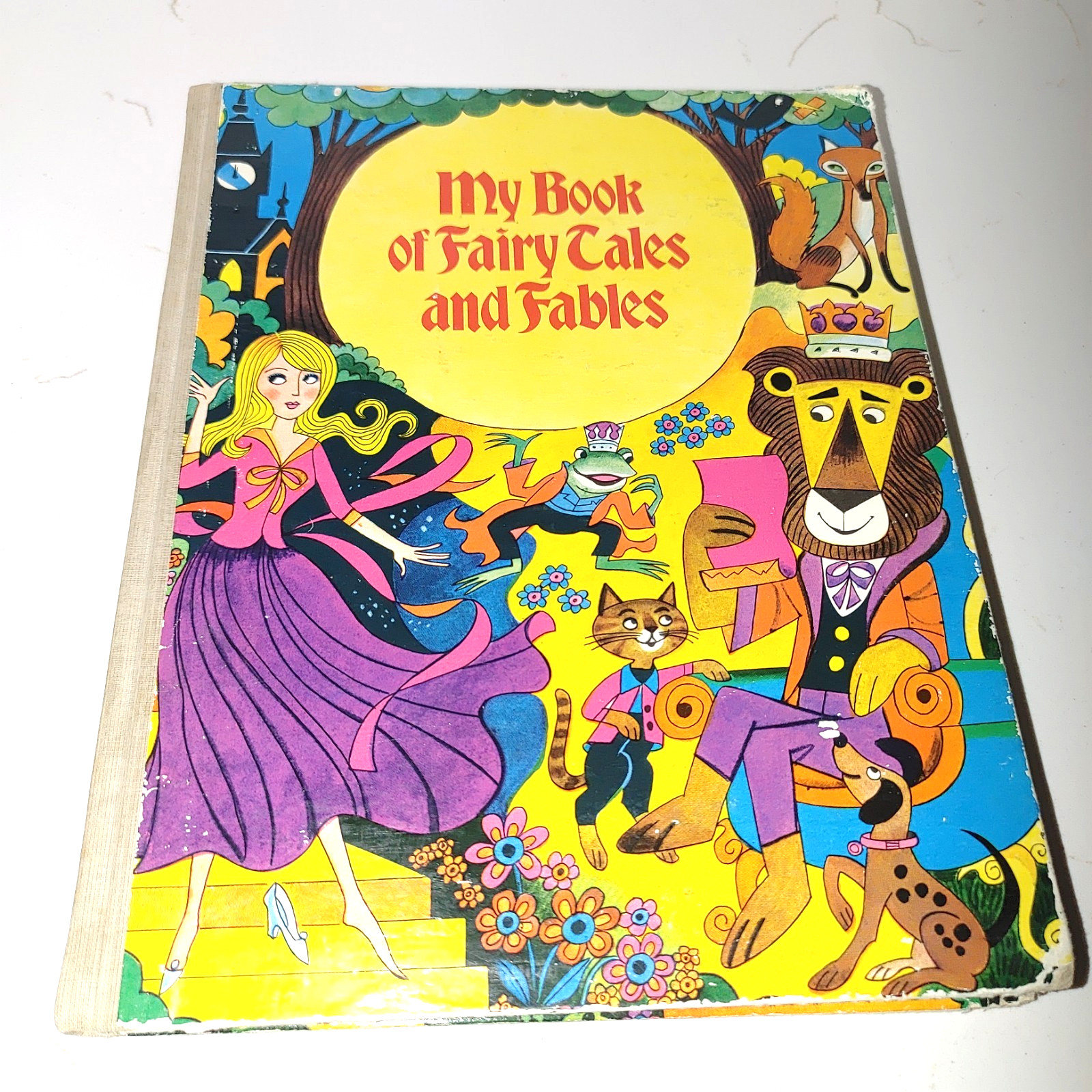 VTG My Book Of Fairy Tales And Fables HC Brown Watson Romania BW-FF2 Price Tag