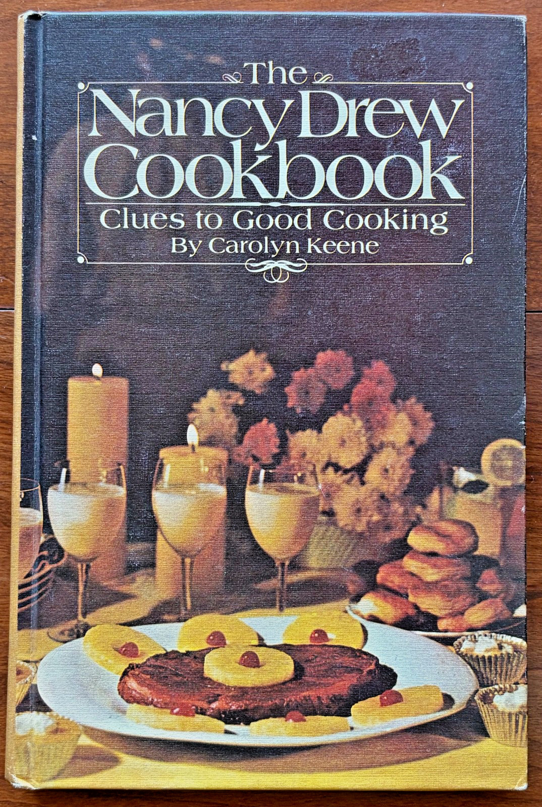 NEAR FINE NANCY DREW COOKBOOK CLUES TO GOOD COOKING BY CAROLYN KEENE