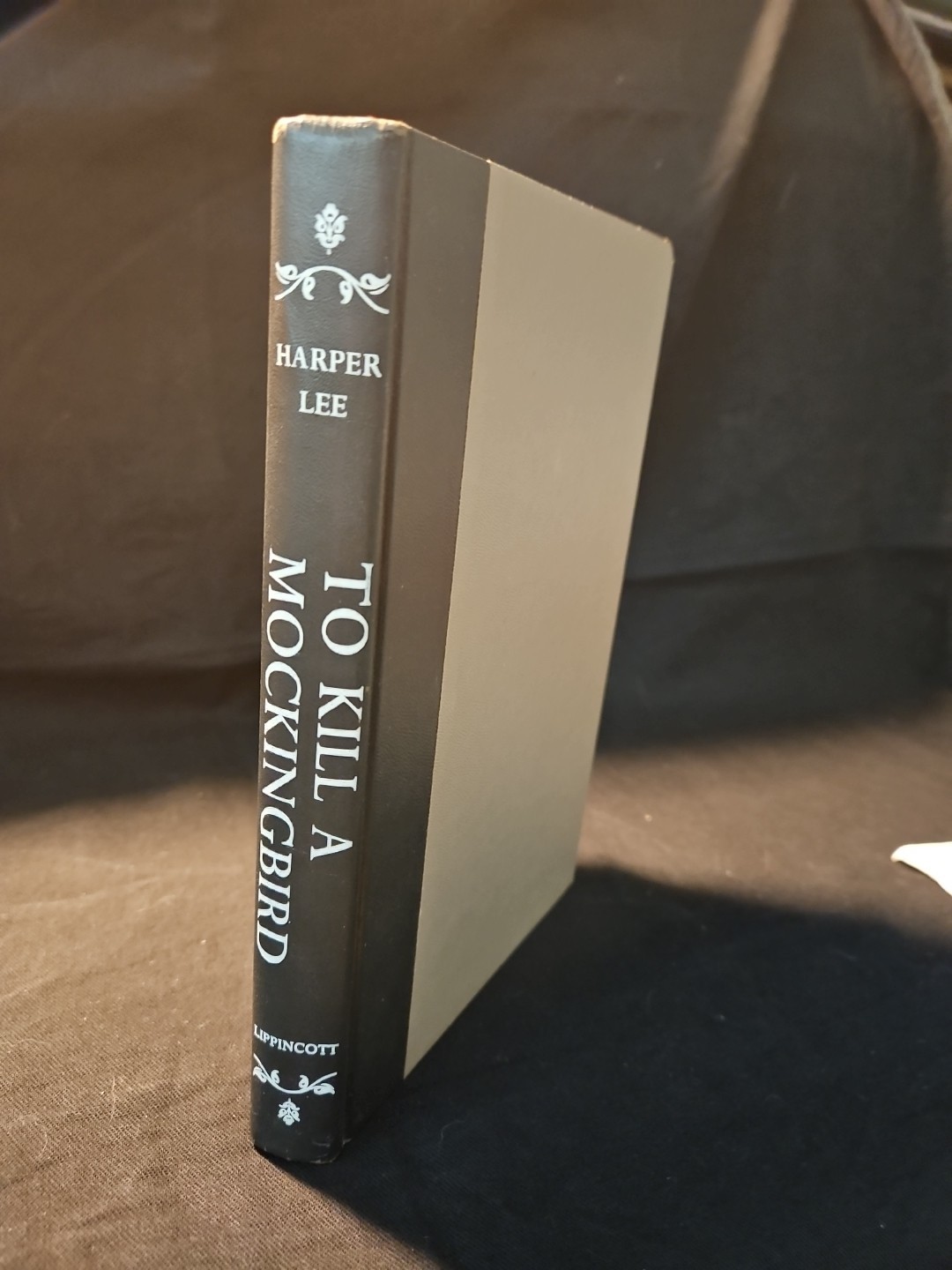To Kill A Mockingbird By Harper Lee – Vintage – (1960, Hardcover No Dust Jacket)
