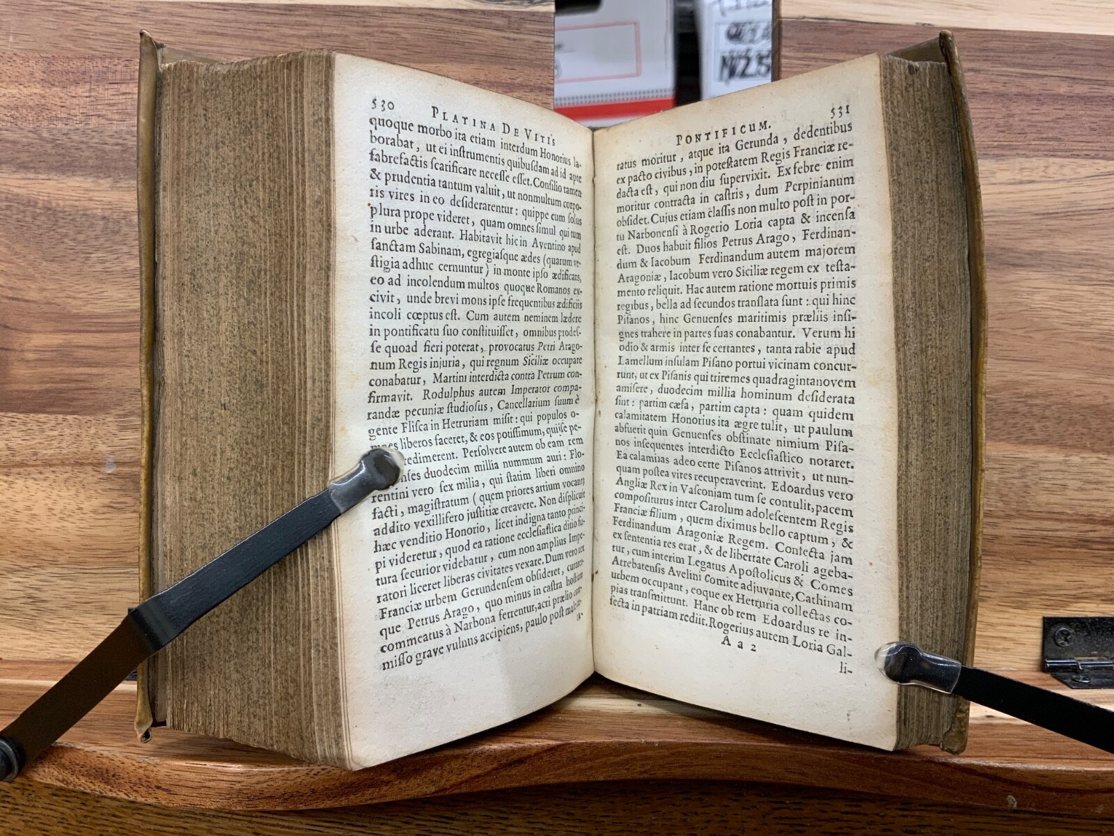 1645 De Vitis Pontificum Bartolomeo Platina (1st Prefect of Vatican Library)