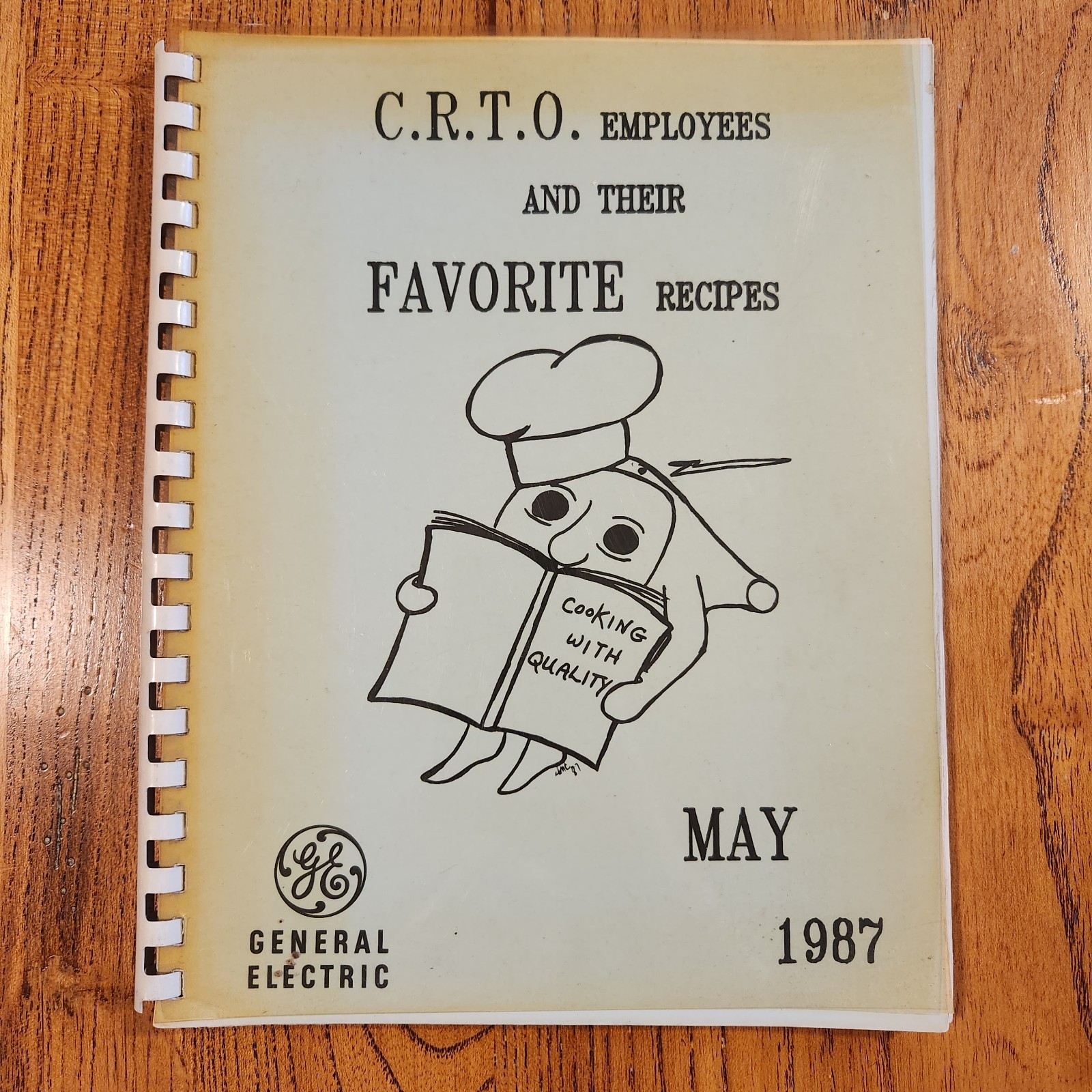 1987 GE CRTO Syracuse NY Cookbook Vintage General Electric Employee Photos Book