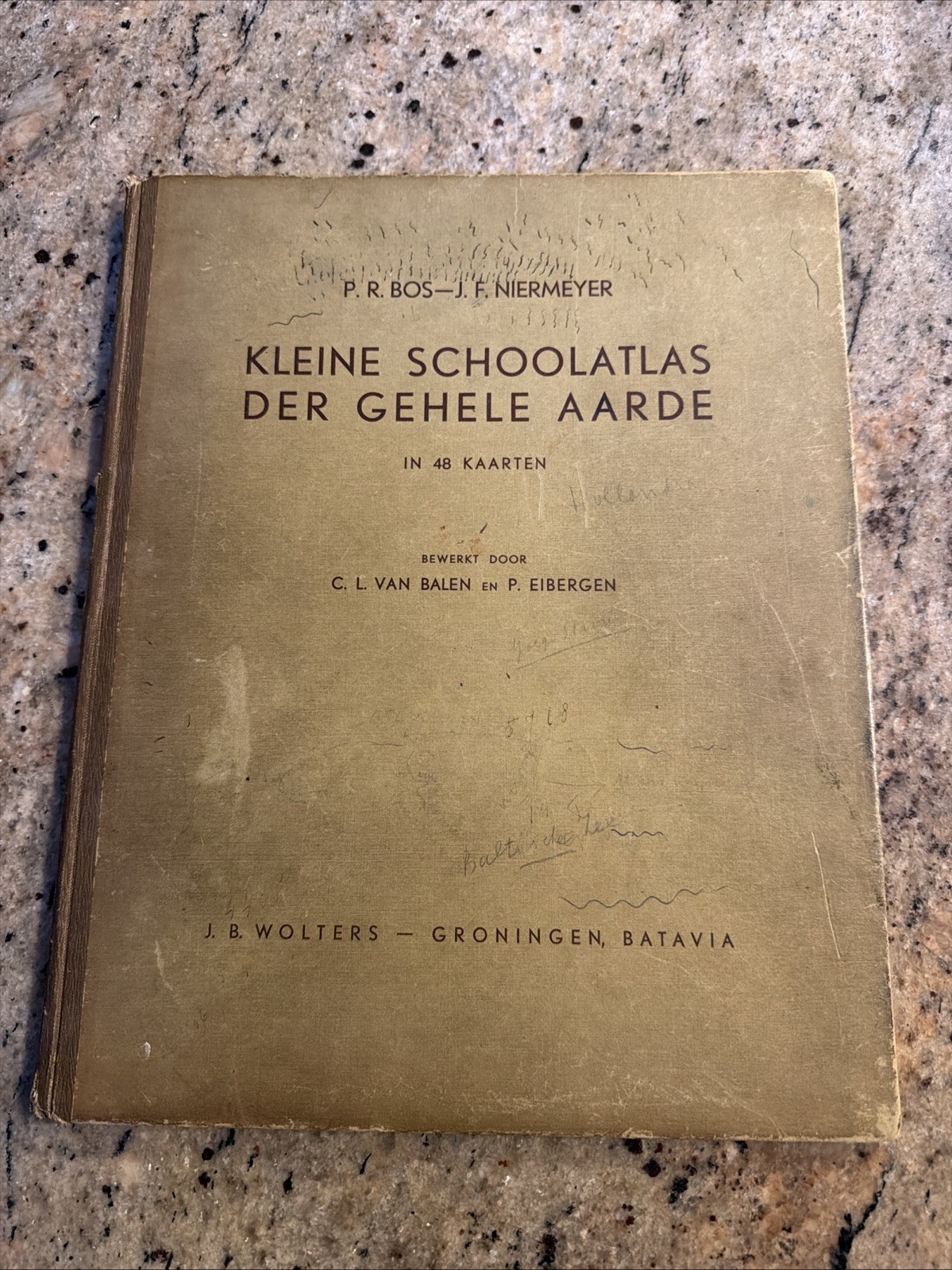 Vintage Kleine Schoolatlas der gehele aarde 1938 – Netherlands World Atlas