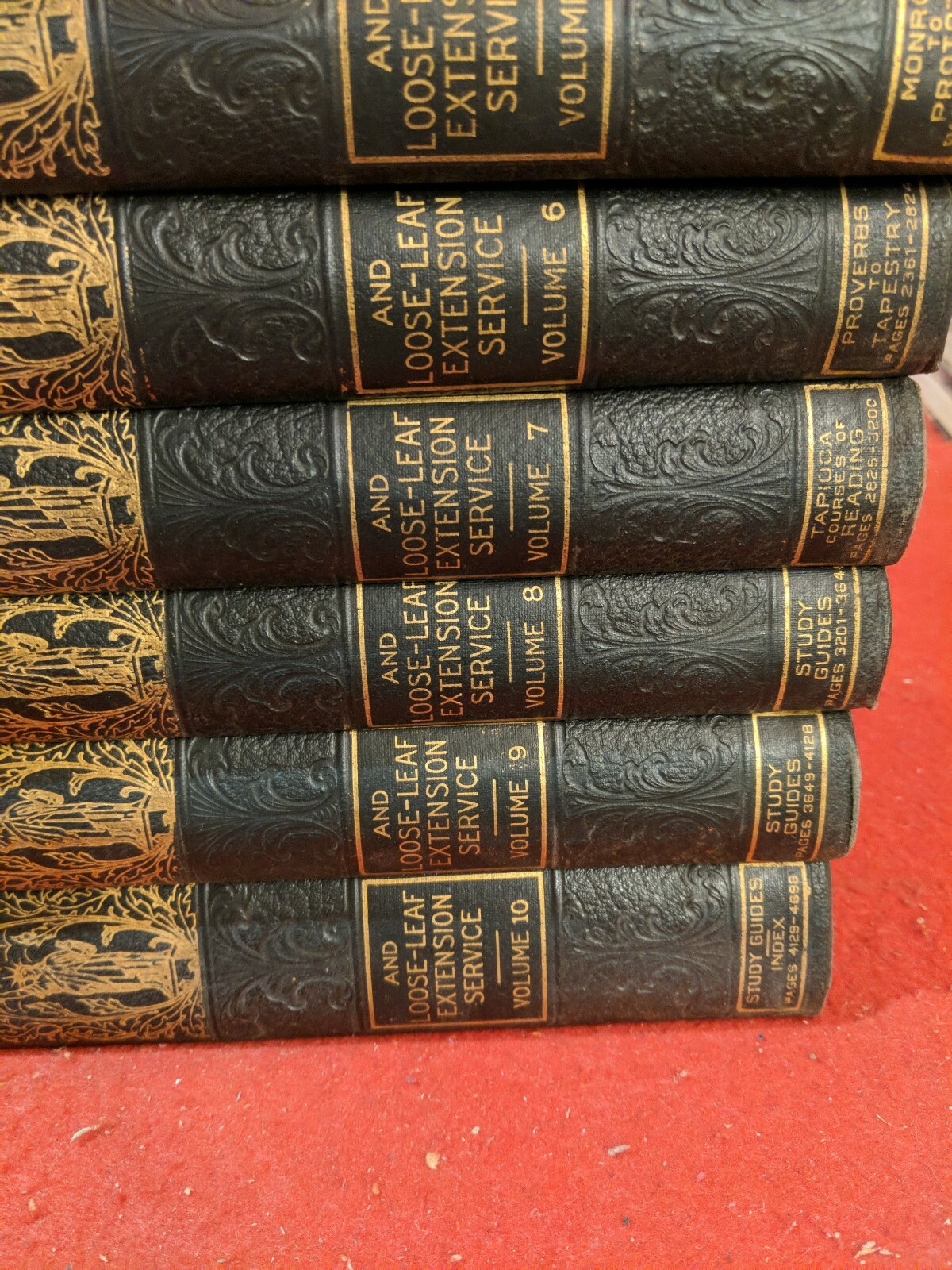 1924 American Reference Library Encyclopedic & Loose-Leaf Extension Service set