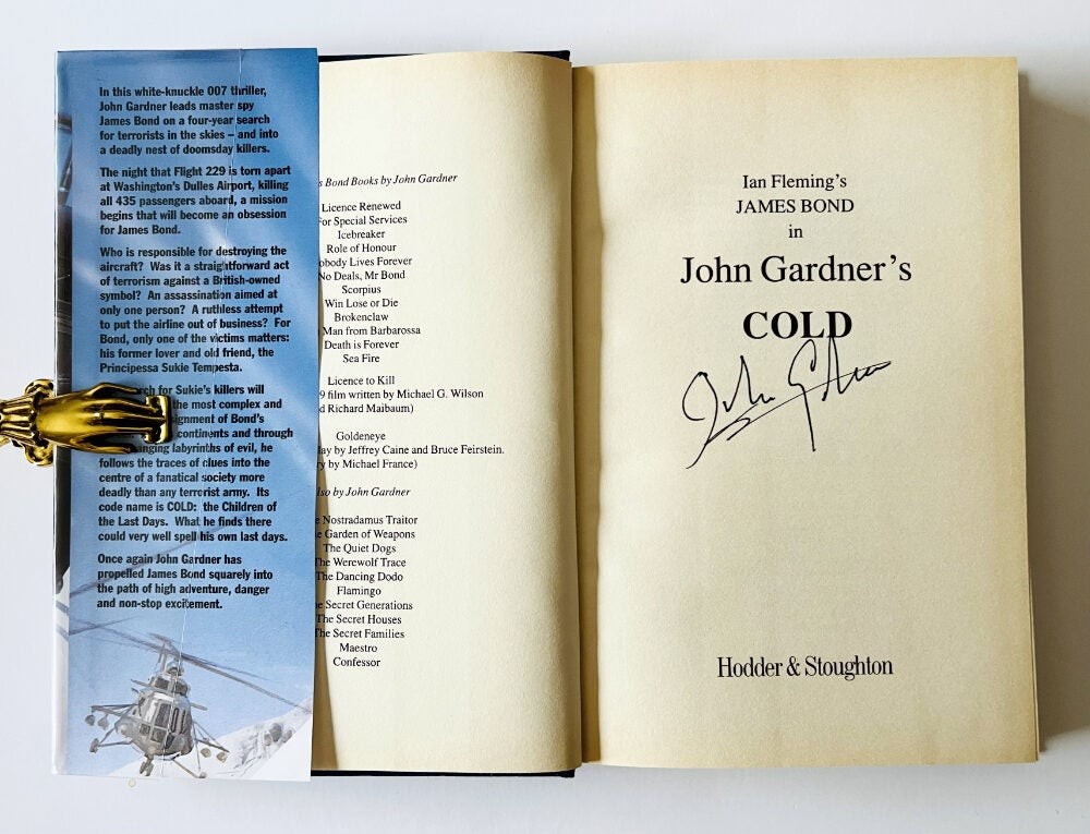 Ian FLEMING, John GARDNER / Cold James Bond series Signed 1st Edition