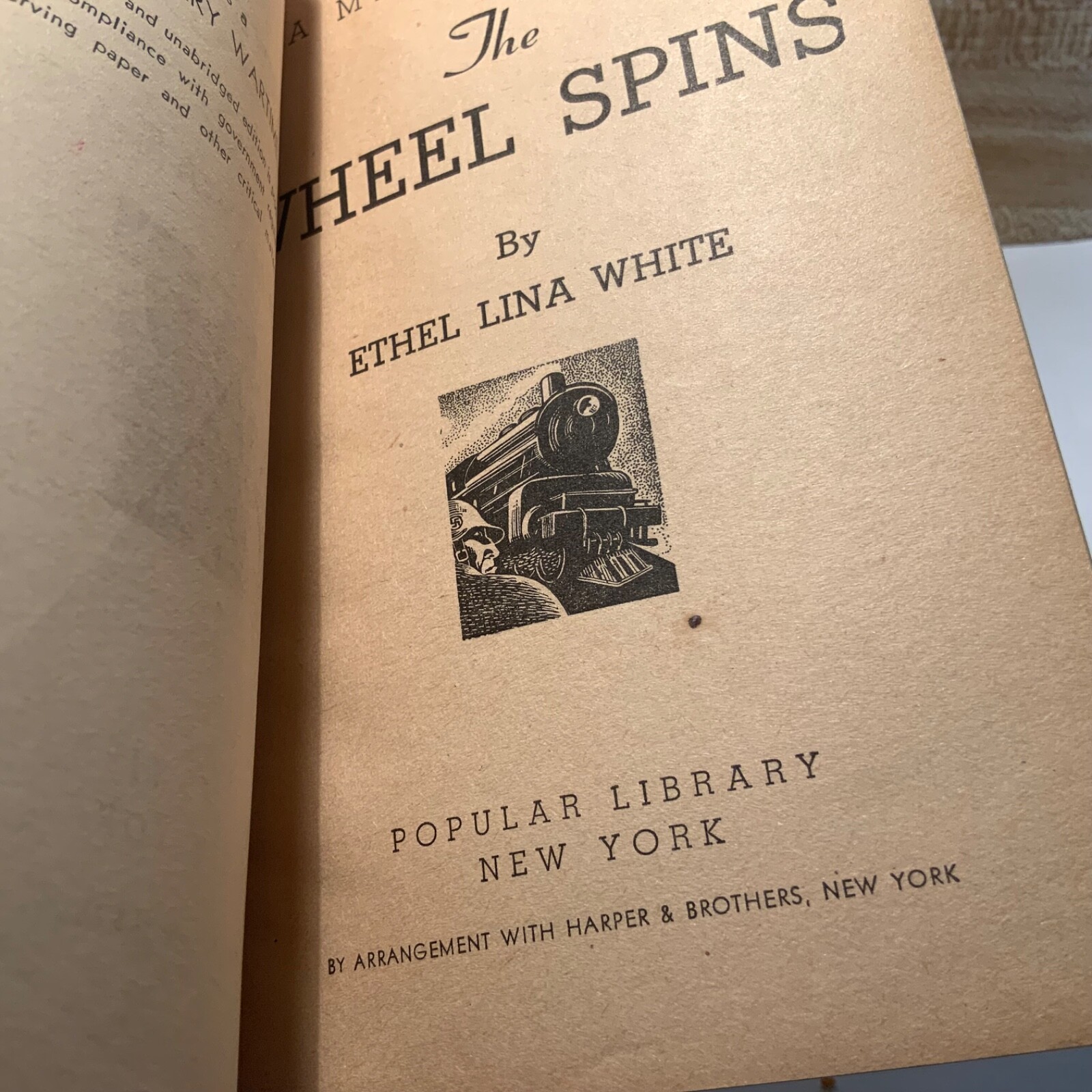 The Wheel Spins (a.k.a. The Lady Vanishes) by Ethel Lina White 1944 Pop Lib 32