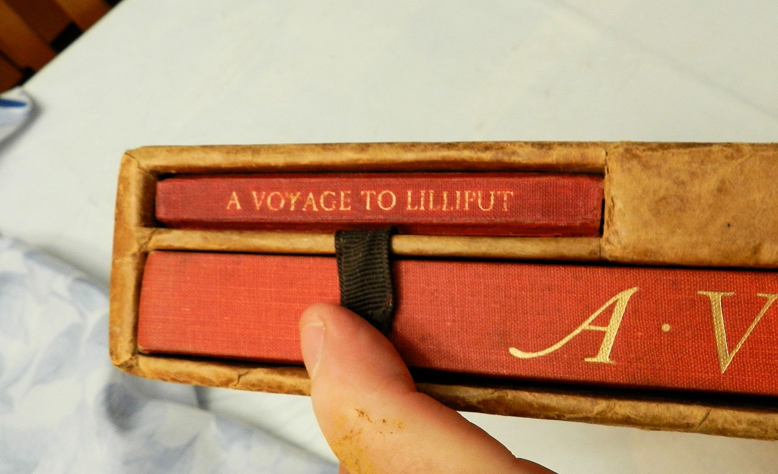 1950, A Voyage to Brobdingnag by Jonathan Swift, ELEPH FOLIO LIM ED CLUB, SIGNED