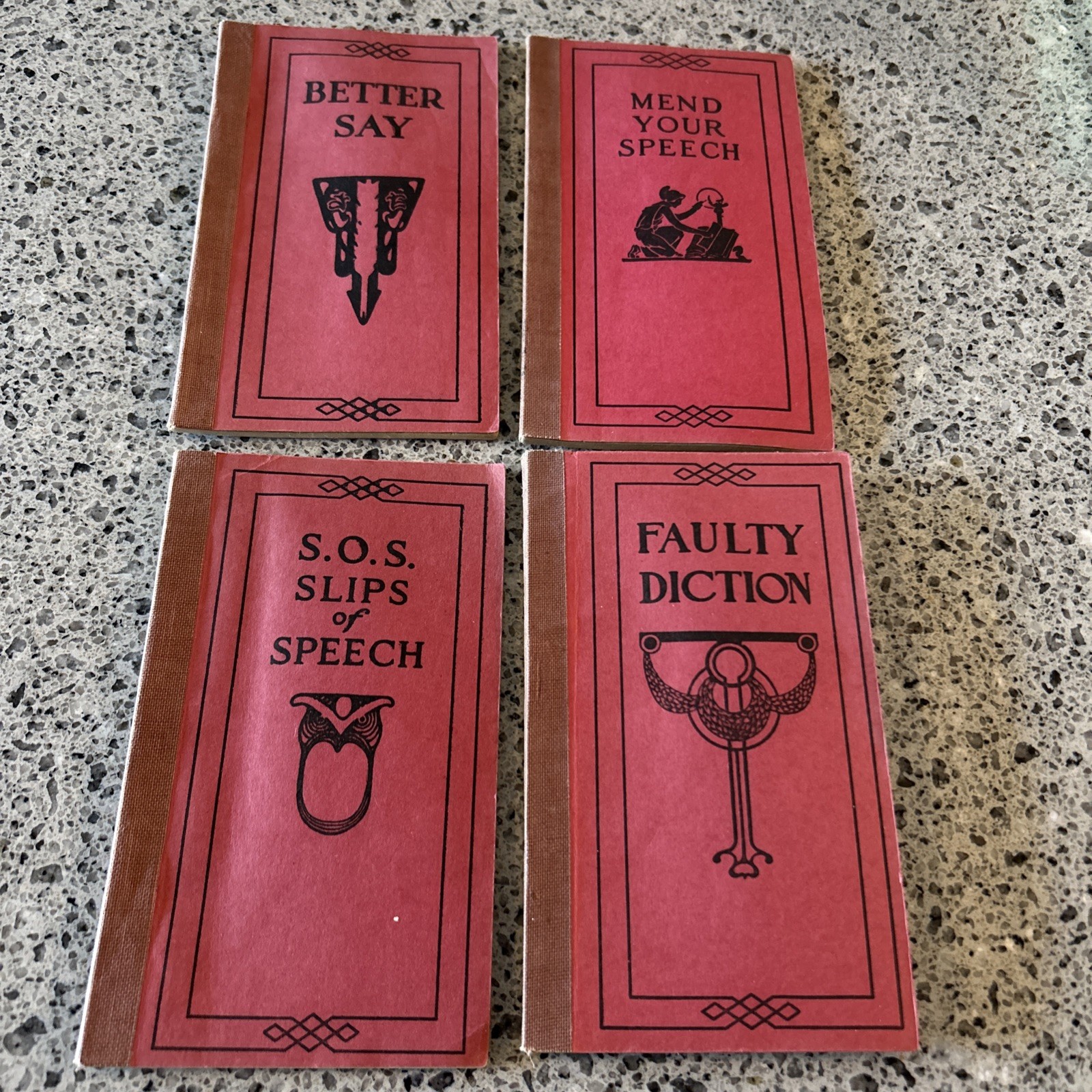 Antique „Faulty Diction“, „Mend Your Speech“, „SOS Slips “ „Better Say“ (4) PB