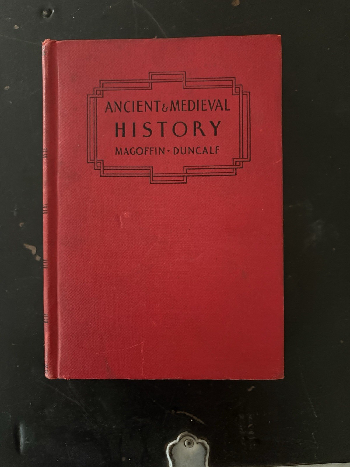 Ancient and Medieval History By Ralph V.D. Magoffin and Frederic Duncalf (1934)