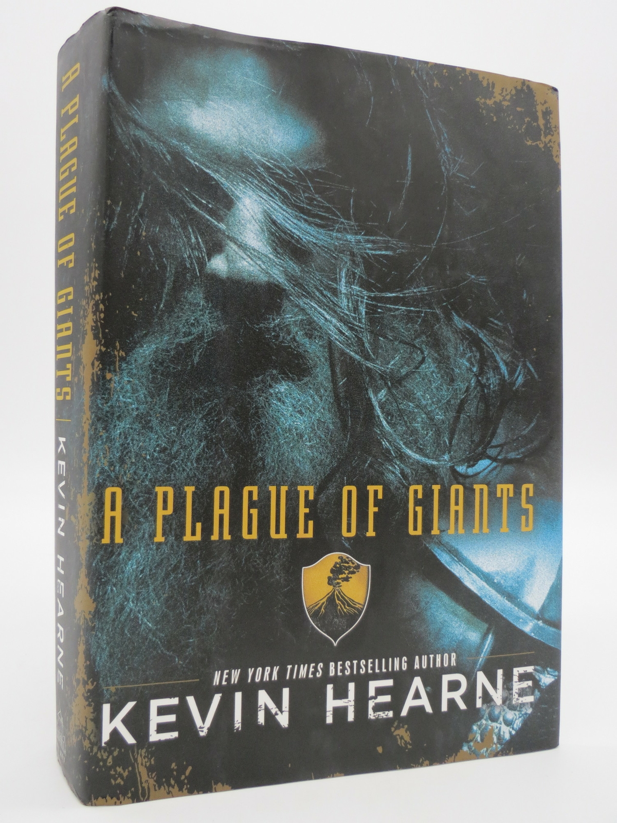 A PLAGUE OF GIANTS Hearne, Kevin 2017 First Edition First Printing